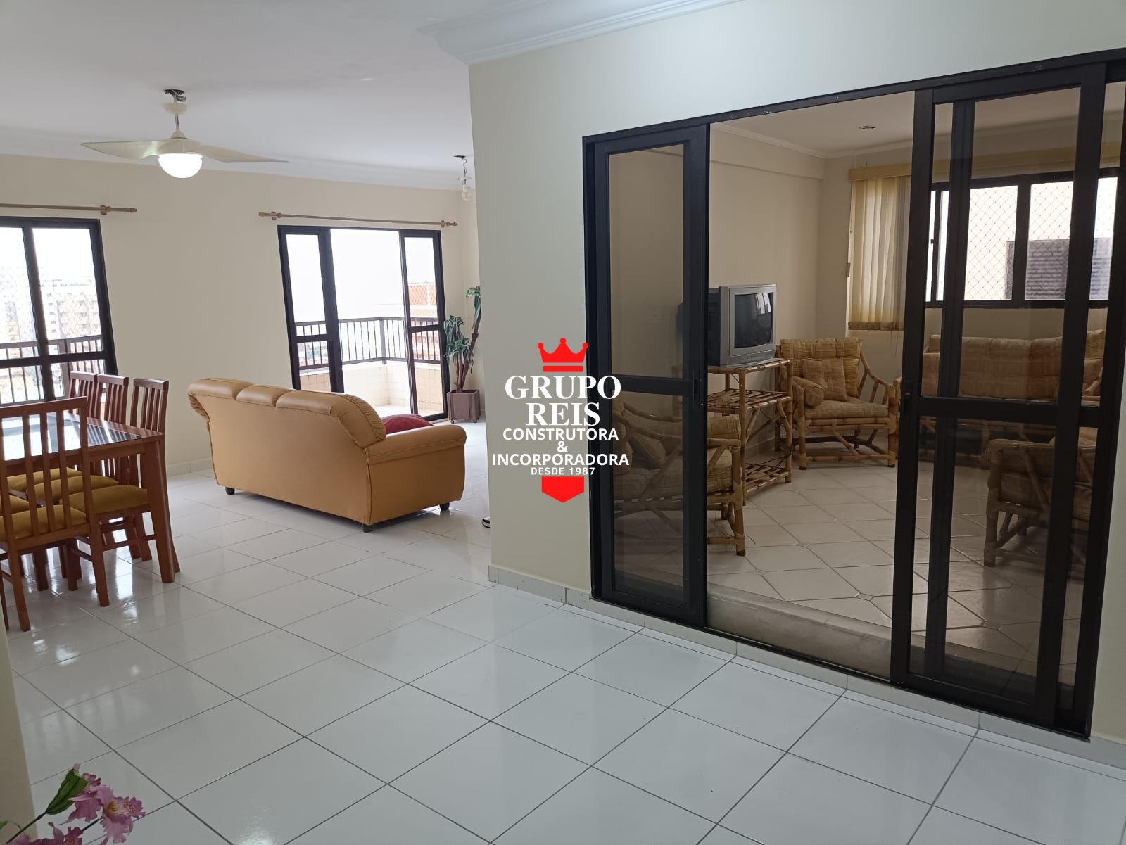 Apartamento, 3 quartos, 297 m² - Foto 2
