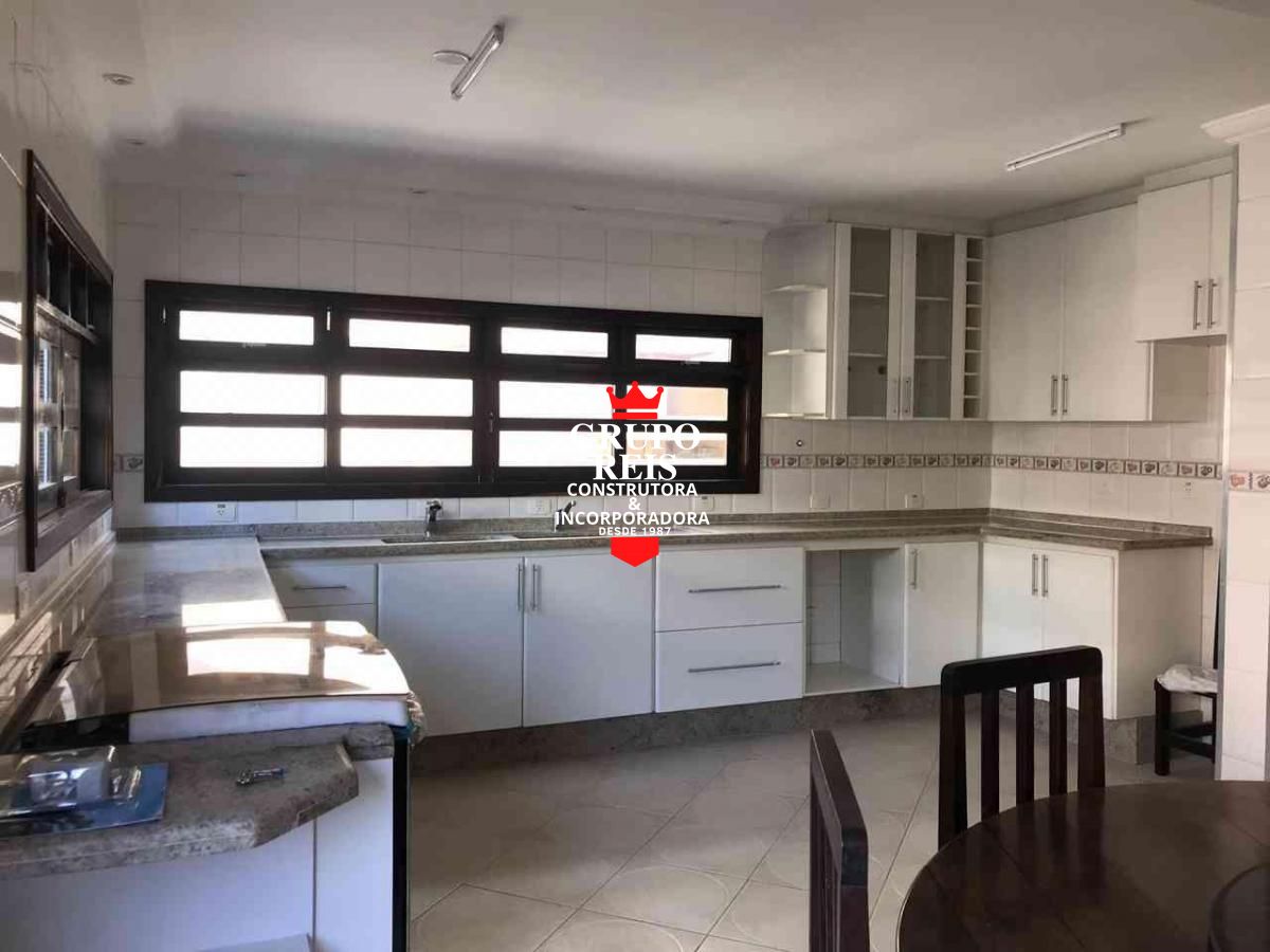 Casa de Condomínio à venda com 5 quartos, 420m² - Foto 13