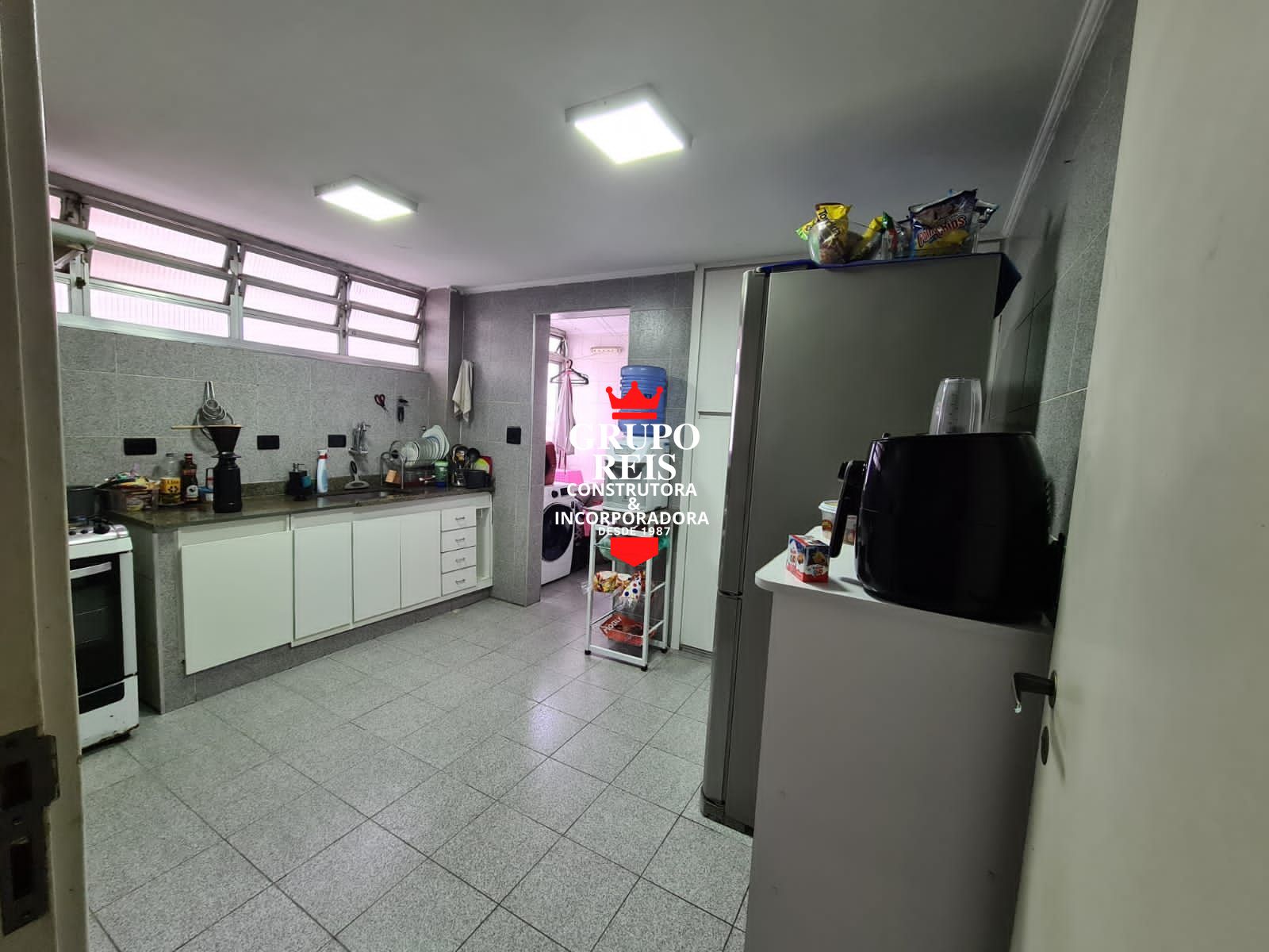 Apartamento à venda com 3 quartos, 74m² - Foto 47