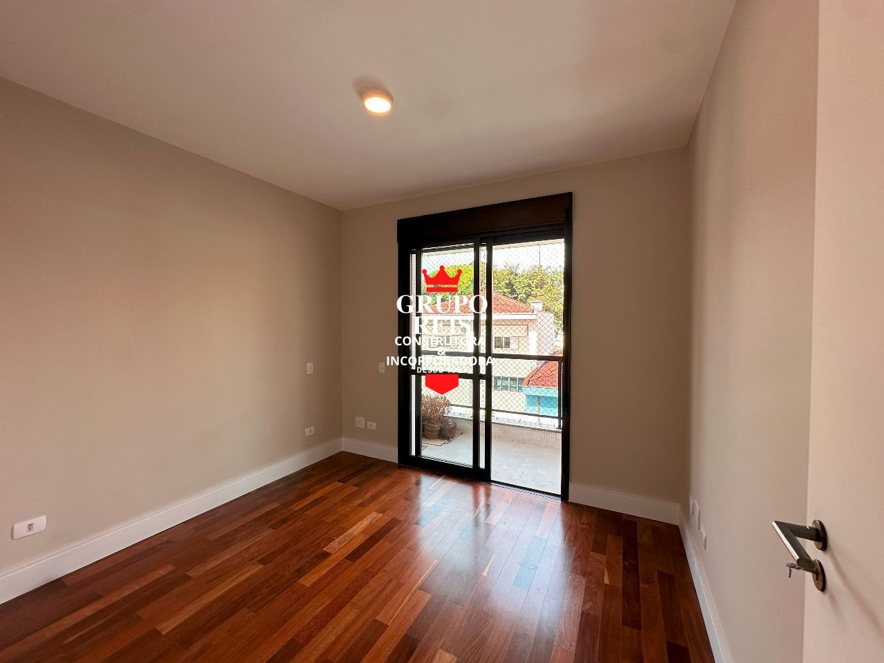 Apartamento, 4 quartos, 195 m² - Foto 12