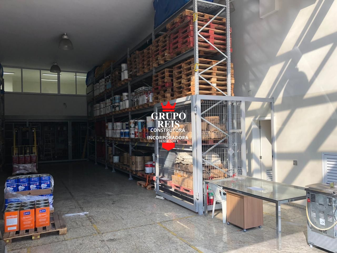 Depósito-Galpão-Armazém à venda com 3 quartos, 250m² - Foto 19