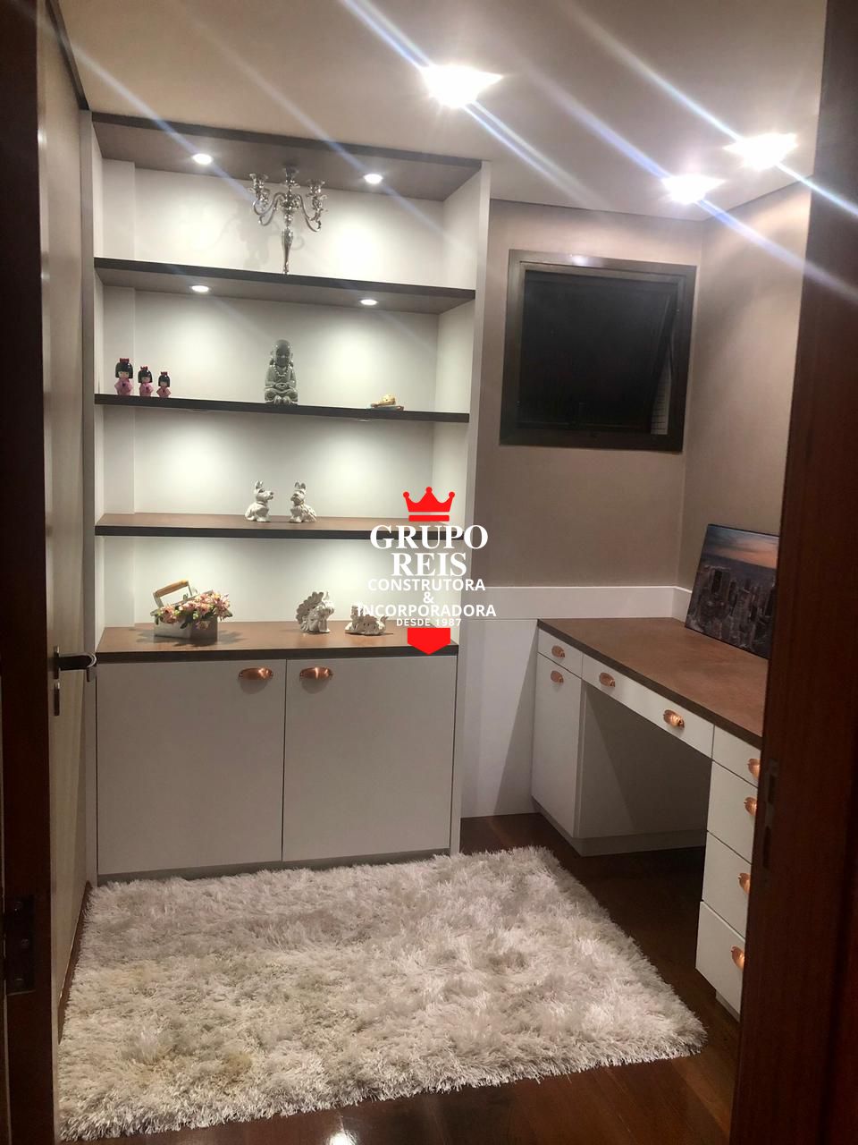 Apartamento à venda com 4 quartos, 322m² - Foto 59