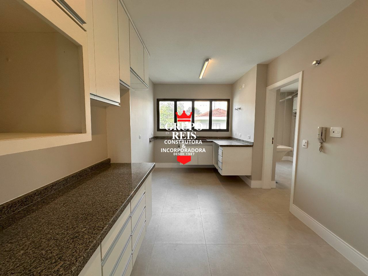 Apartamento, 4 quartos, 195 m² - Foto 8