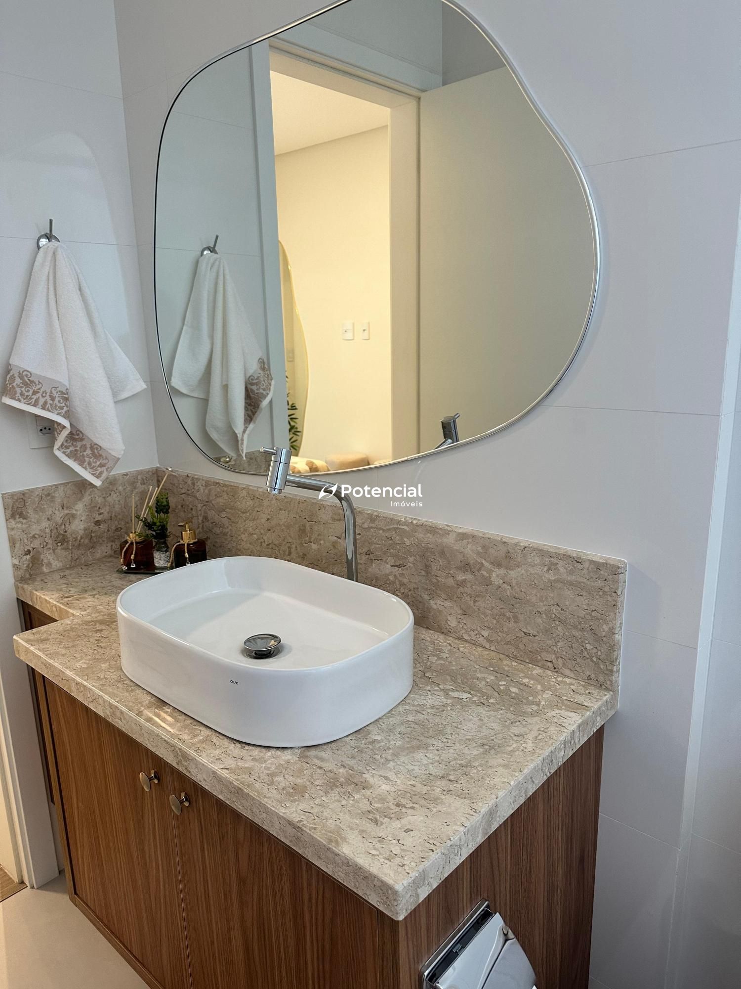 Imagem de Edifício Saint Michel l 03 Suítes | Meia Praia - Itapema Imagem de Edifício Saint Michel l 03 Suítes | Meia Praia - Itapema