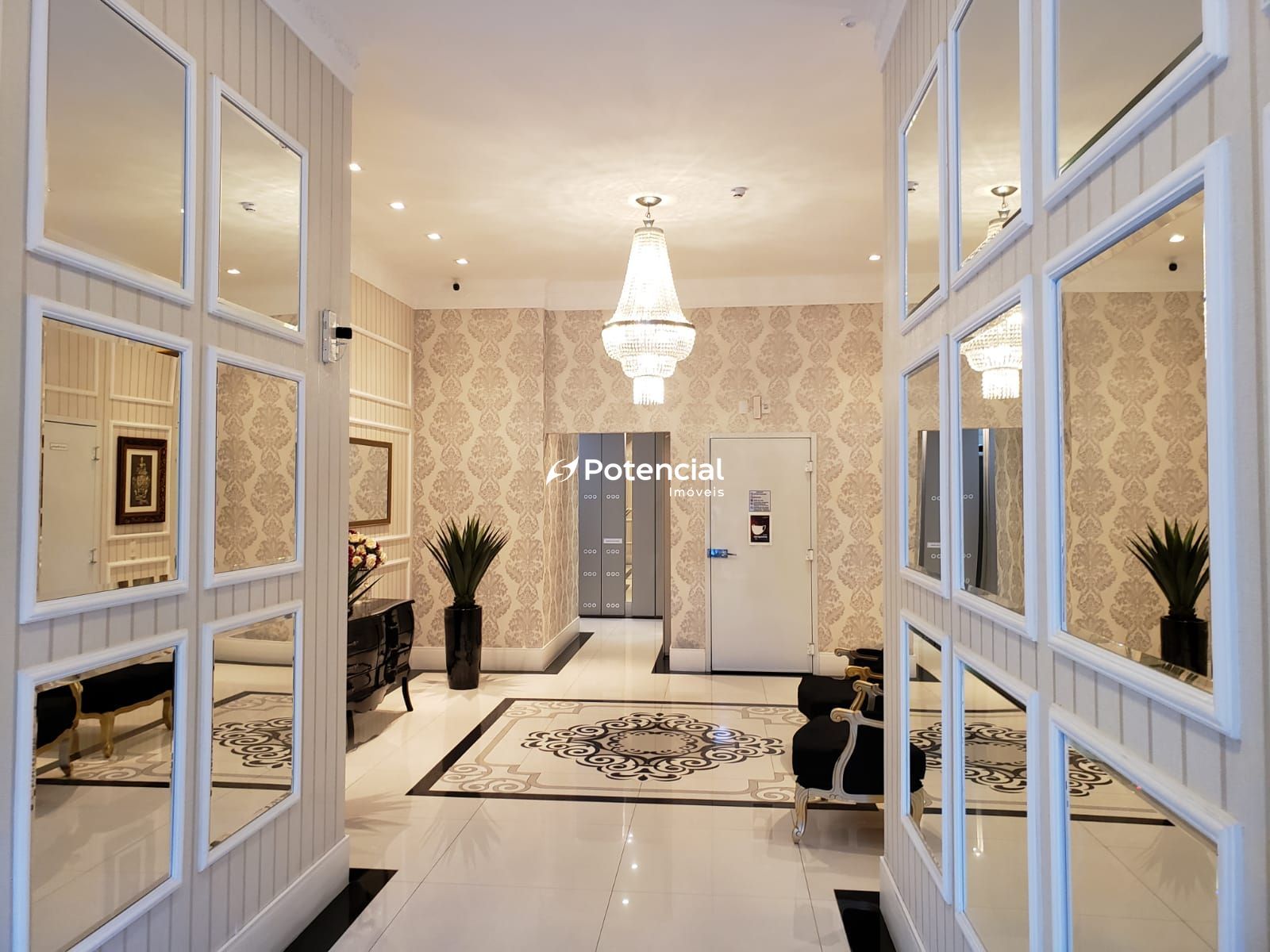 Hall de entrada decorado l Residencial Provincia di Vicenza