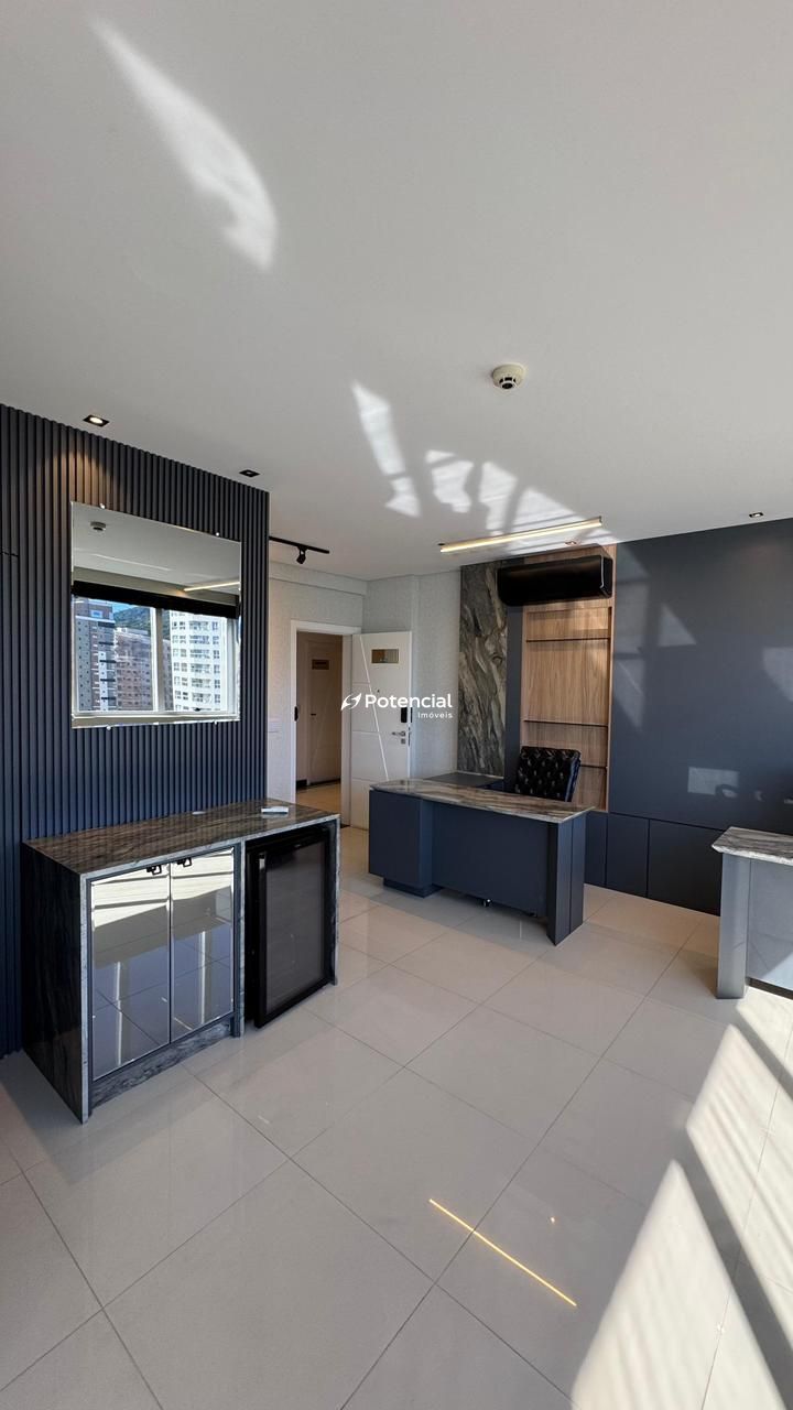 Imagem de Sala Comercial | 1 vaga de garagem | Meia Praia - Itapema Imagem de Sala Comercial | 1 vaga de garagem | Meia Praia - Itapema