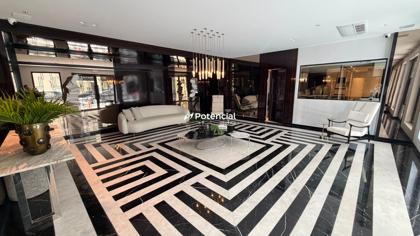 Imagem de Palácio Triunfo | 4 suítes | Meia Praia - Itapema Imagem de Palácio Triunfo | 4 suítes | Meia Praia - Itapema