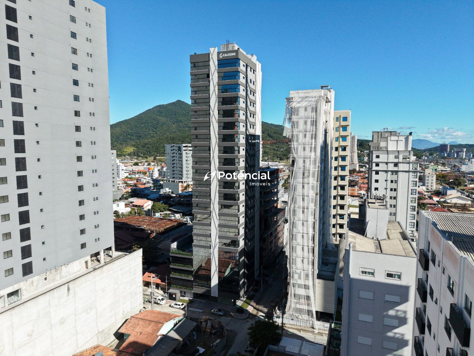 Imagem de La Gràcia | 3 suítes | Perequê - Porto Belo Imagem de La Gràcia | 3 suítes | Perequê - Porto Belo