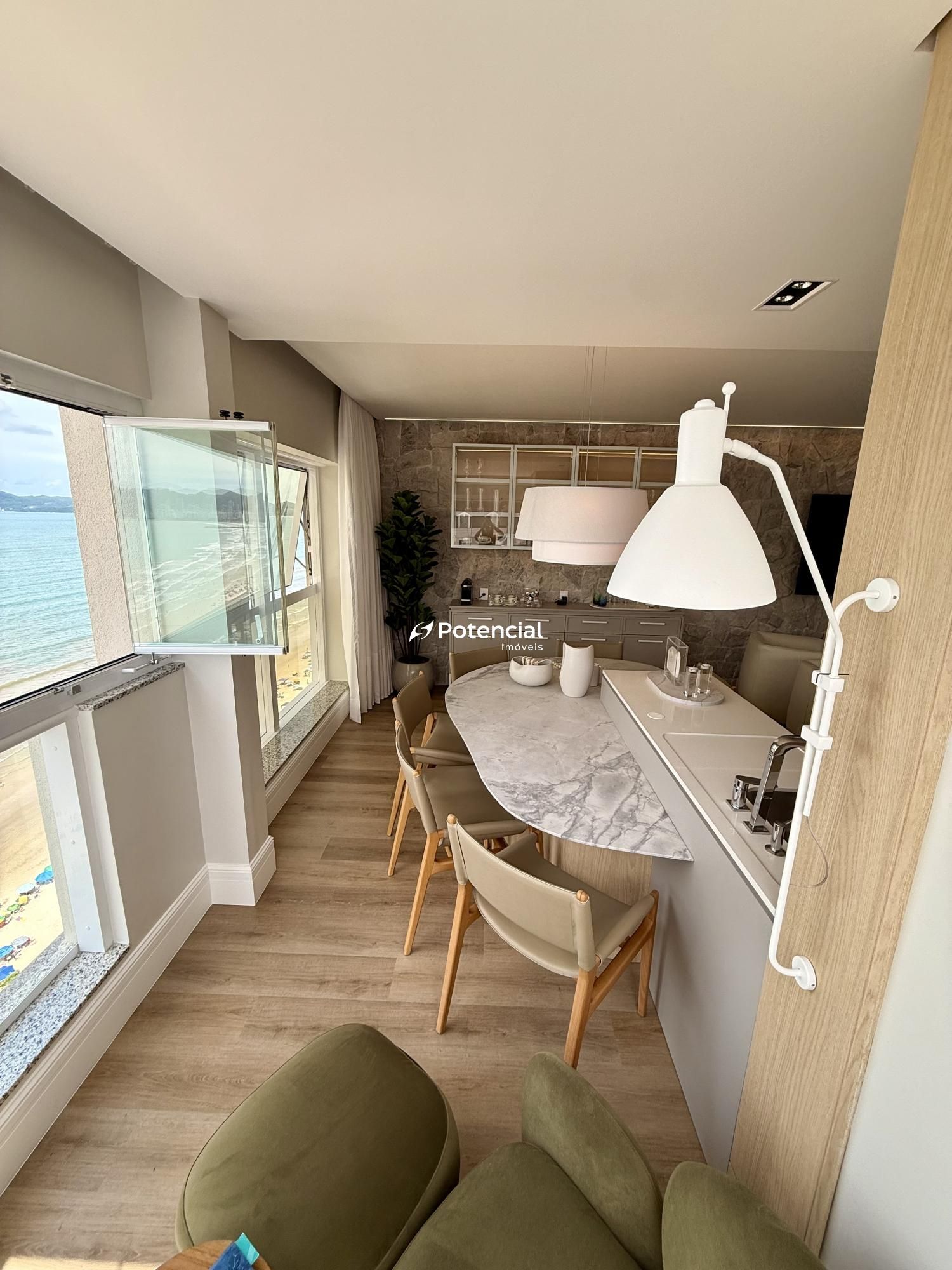 Imagem de Le Biarritz | 3 suítes | Estilo Showroon Imagem de Le Biarritz | 3 suítes | Estilo Showroon