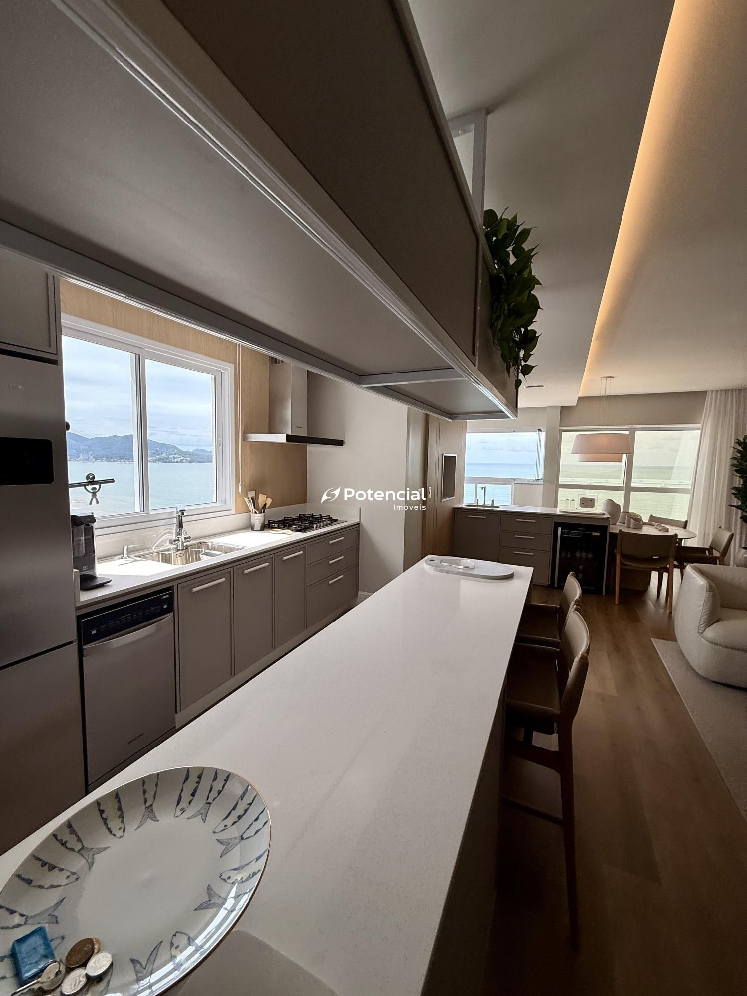 Imagem de Le Biarritz | 3 suítes | Estilo Showroon Imagem de Le Biarritz | 3 suítes | Estilo Showroon