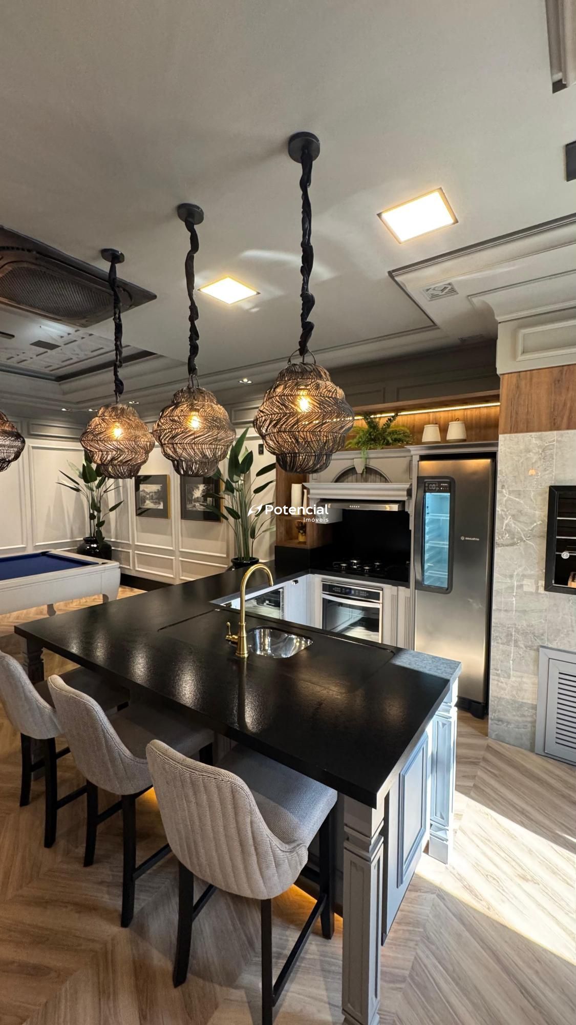 Imagem de Belíssimo | 4 suítes | Meia Praia - Itapema Imagem de Belíssimo | 4 suítes | Meia Praia - Itapema