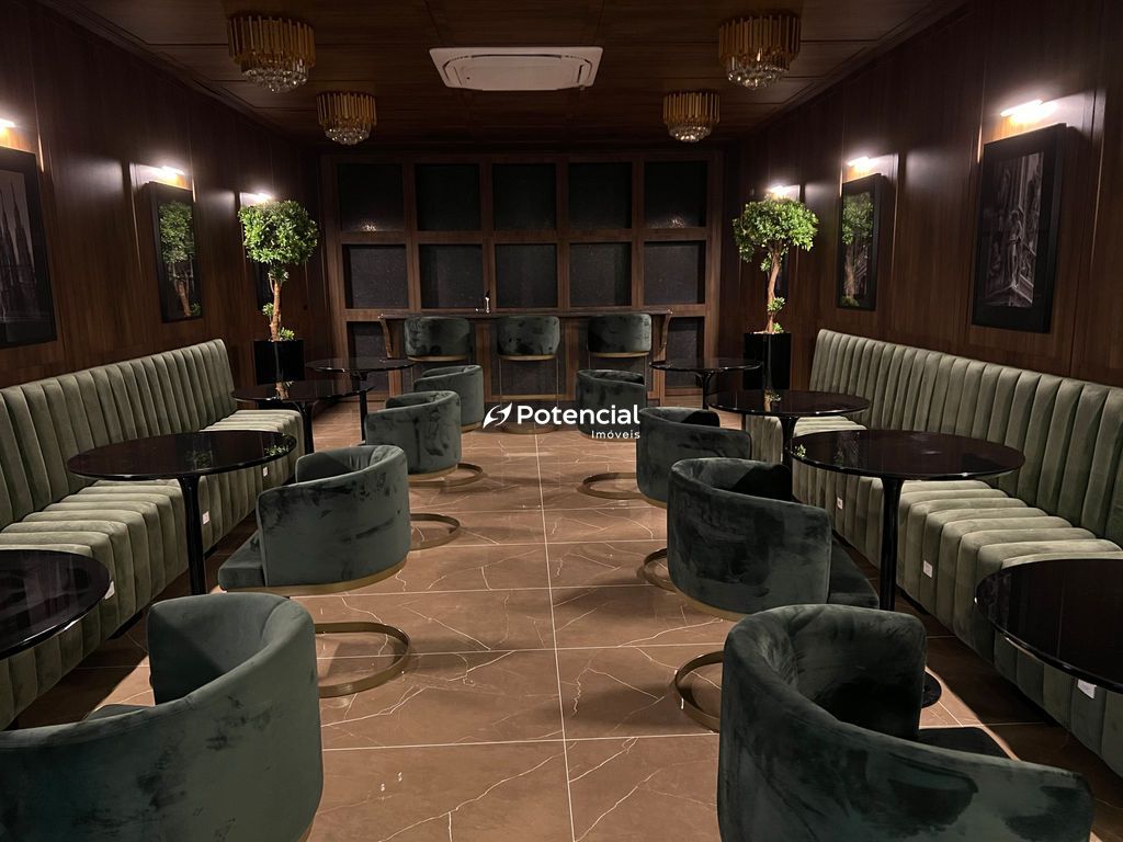 Bar inglês decorado e mobiliado Milano Exclusive Residence