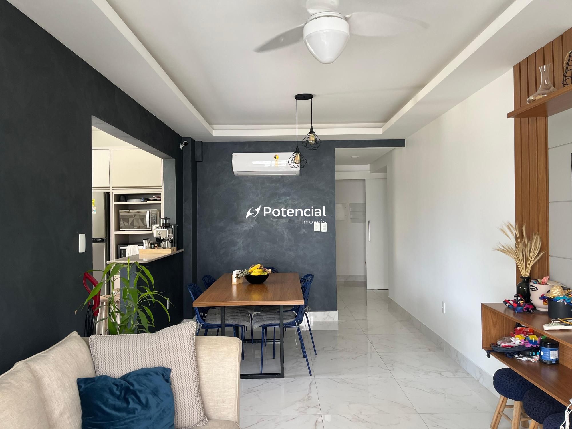 Sala vista da sacada do Ap - Residencial Morada Regia