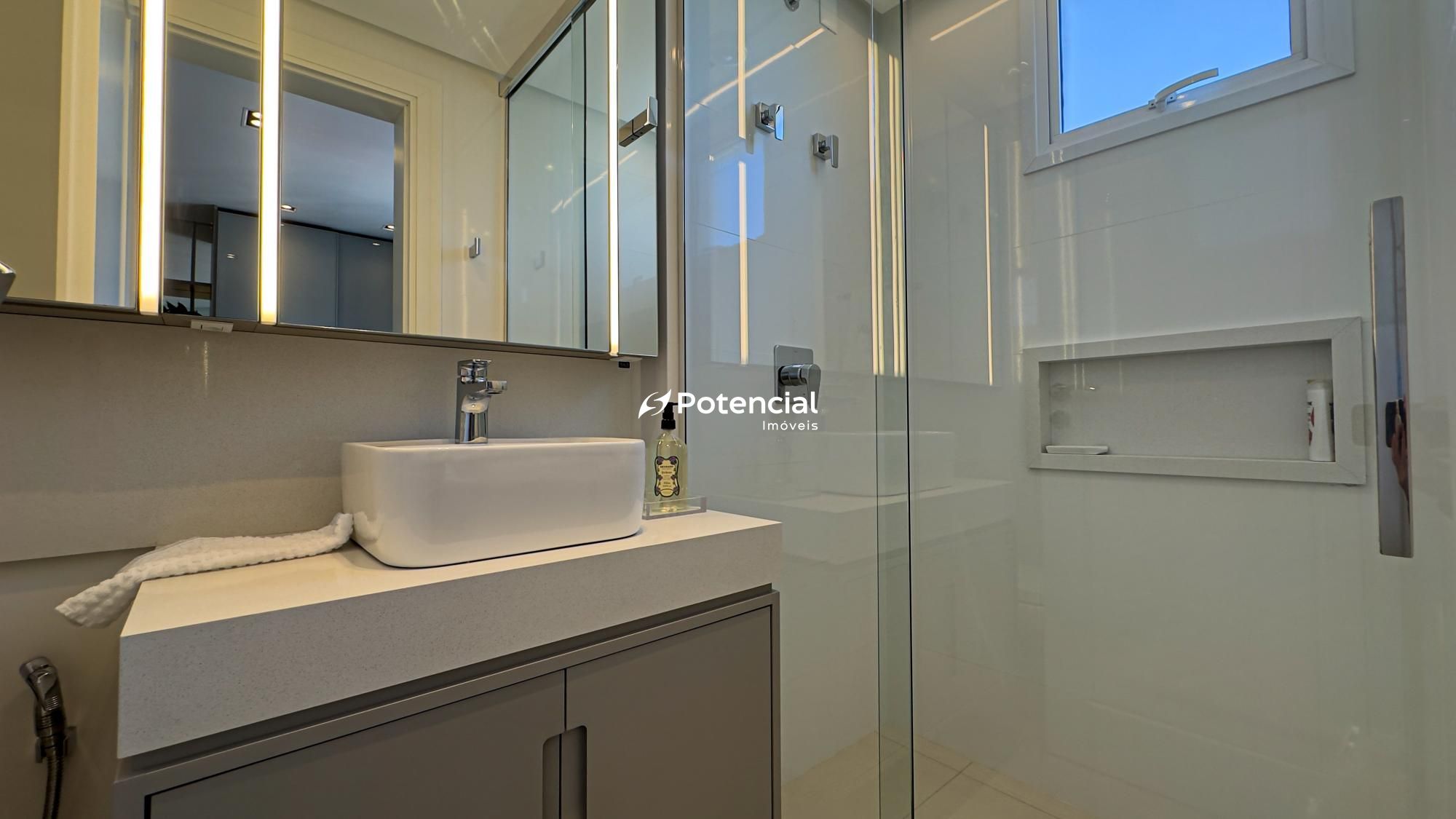 Imagem de Le Biarritz | 3 suítes | Estilo Showroon Imagem de Le Biarritz | 3 suítes | Estilo Showroon