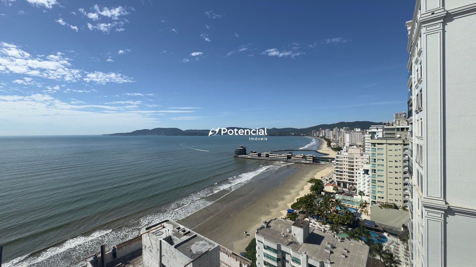 Imagem de Cartier Residence | 4 Suítes | Meia Praia - Itapema Imagem de Cartier Residence | 4 Suítes | Meia Praia - Itapema
