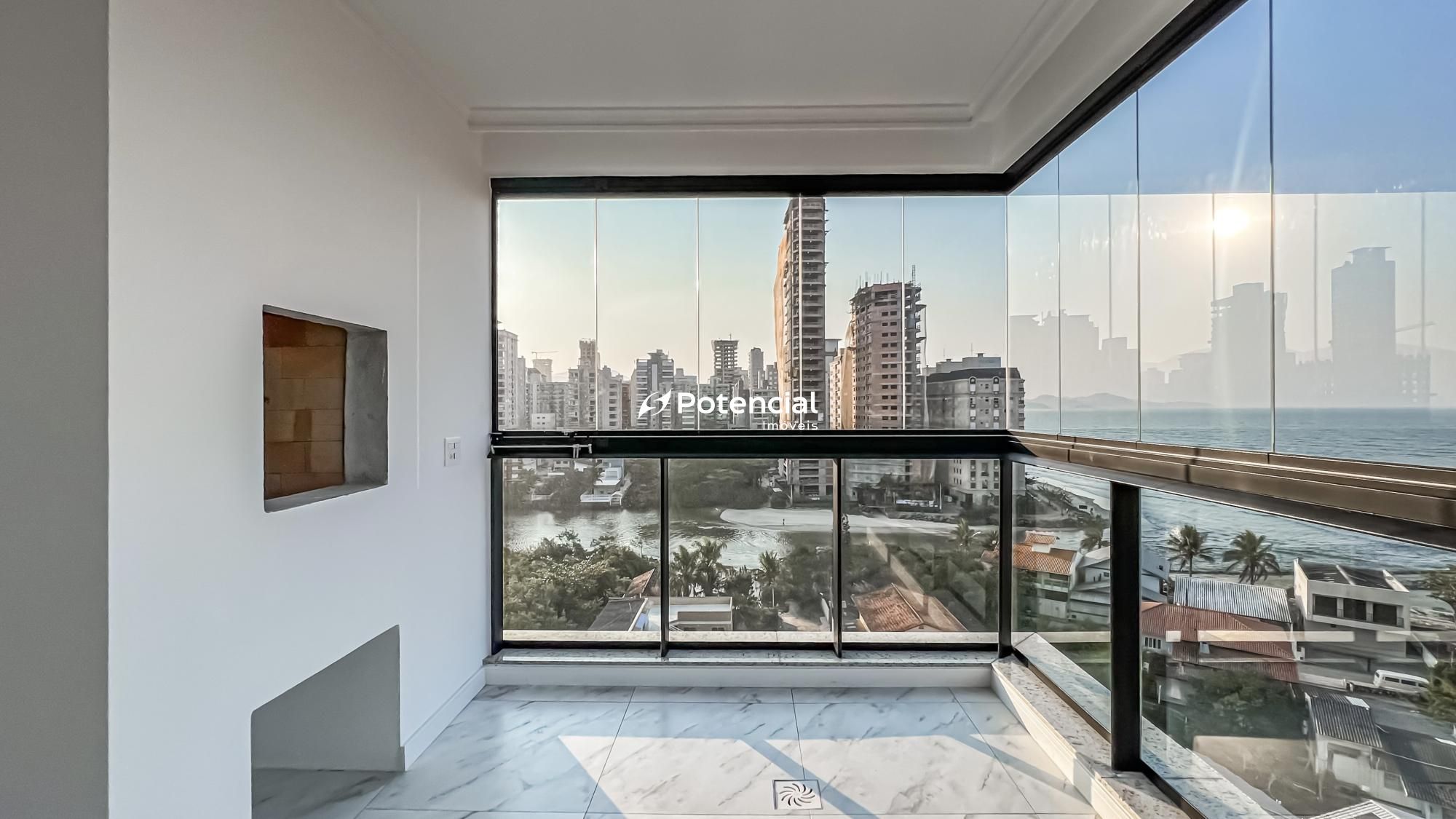 Sacada com Churrasuqueira Sacada com Churrasuqueira