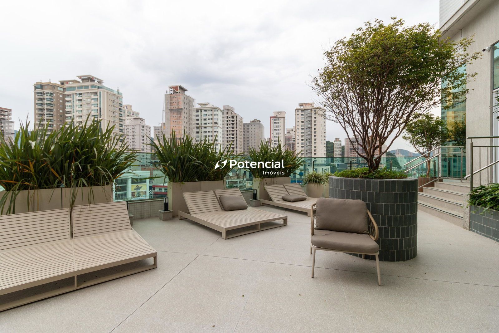 Imagem de Garden Square | 4 Suítes | Meia Praia - Itapema Imagem de Garden Square | 4 Suítes | Meia Praia - Itapema