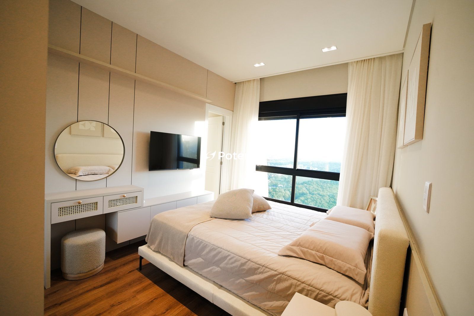 Imagem de Paramount Tower | 4 Suítes | Meia Praia - Itapema Imagem de Paramount Tower | 4 Suítes | Meia Praia - Itapema