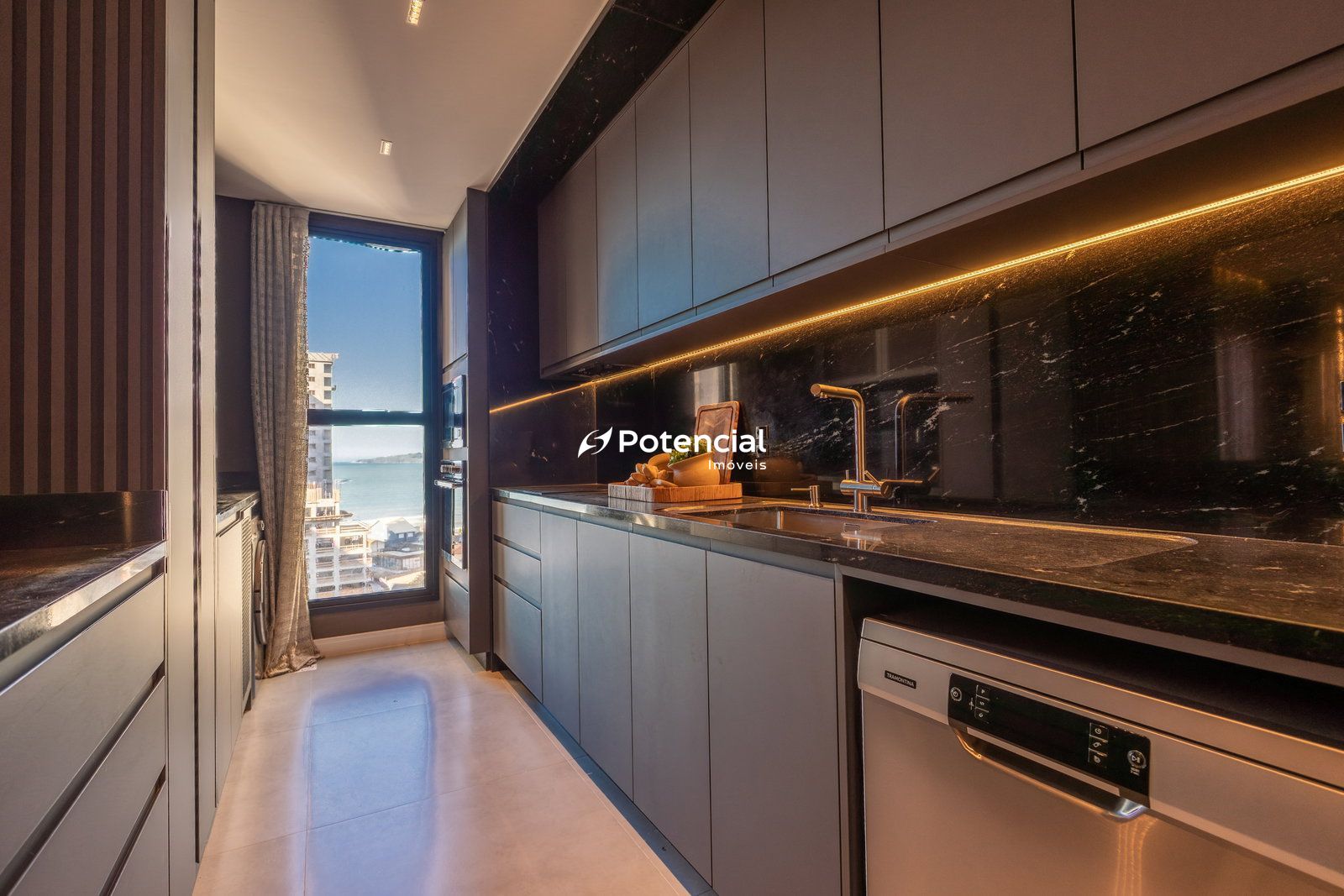 Imagem de Sunshine Apartaments | 3 suítes | Perequê - Porto Belo Imagem de Sunshine Apartaments | 3 suítes | Perequê - Porto Belo