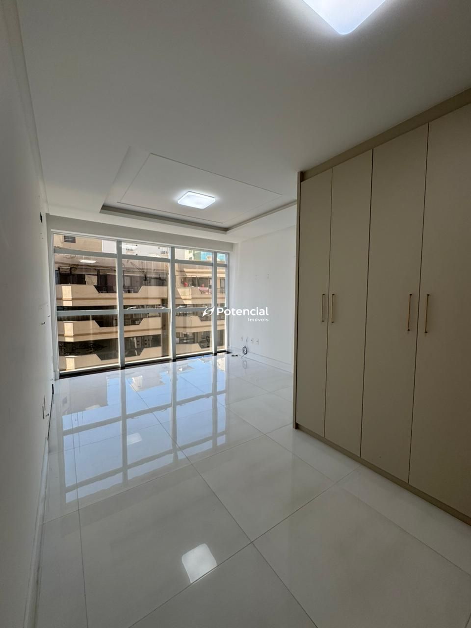 Imagem de Mariana Palace Residence | 4 suítes | Meia Praia - Itapema Imagem de Mariana Palace Residence | 4 suítes | Meia Praia - Itapema