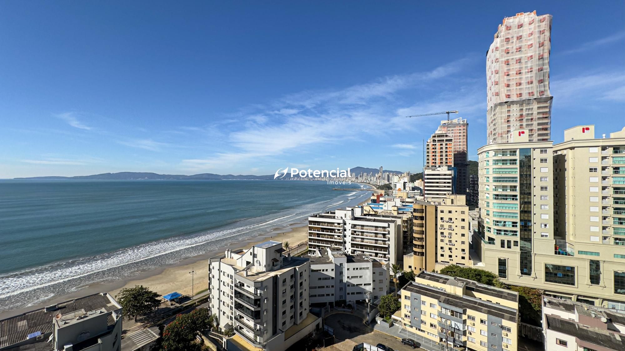 Imagem de 143 Mayfair | 04 Suítes | Meia Praia - Itapema Imagem de 143 Mayfair | 04 Suítes | Meia Praia - Itapema