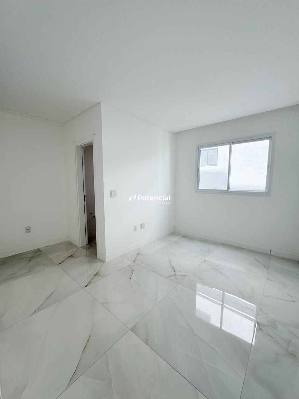 Imagem de Porto Vila Residence | 4 suítes | Meia Praia - Itapema Imagem de Porto Vila Residence | 4 suítes | Meia Praia - Itapema