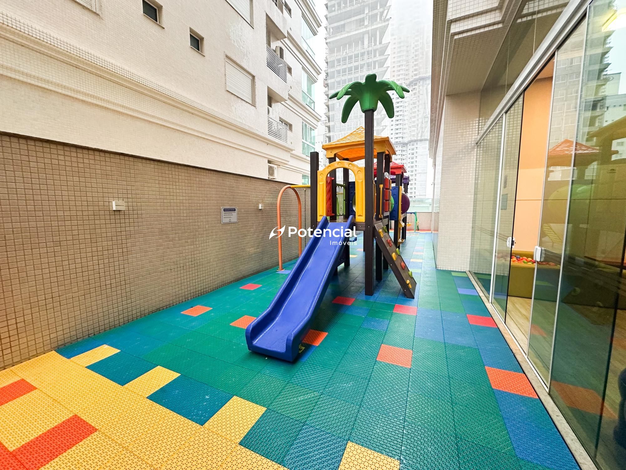 Playgroud - Le Grand Parc Playgroud - Le Grand Parc