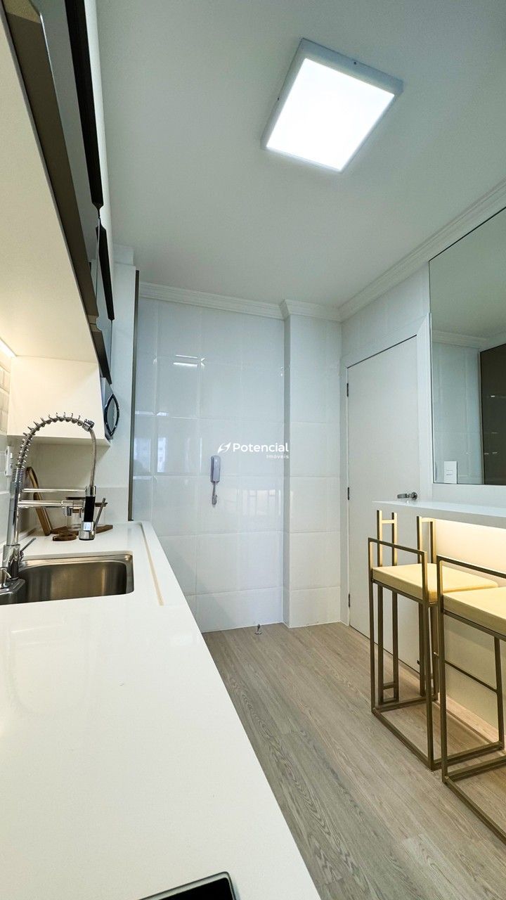 Imagem de Cond. Dona Lely | 3 dormitórios sendo 1 suíte | Meia Praia - Itapema Imagem de Cond. Dona Lely | 3 dormitórios sendo 1 suíte | Meia Praia - Itapema