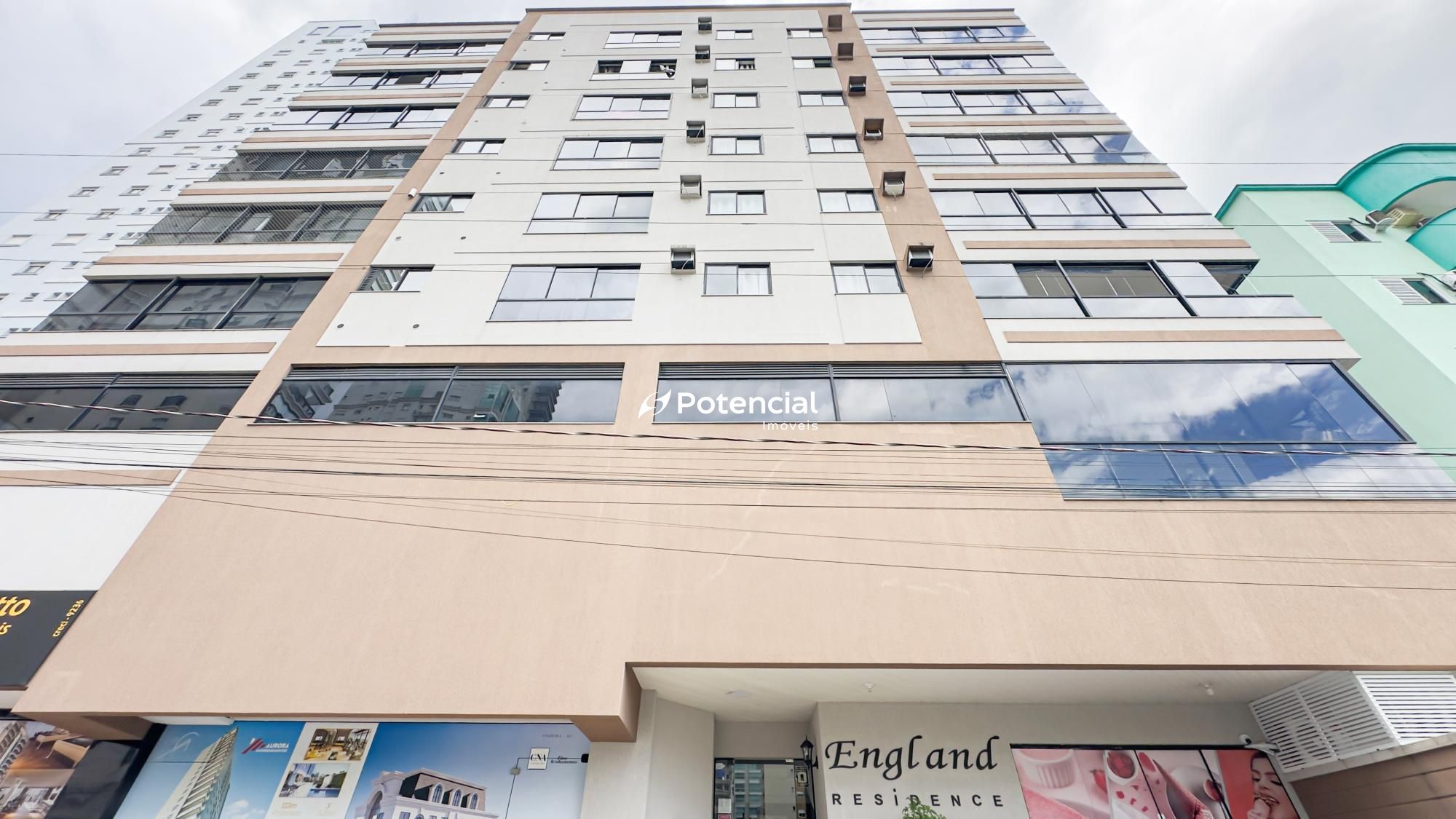 England fachada England fachada