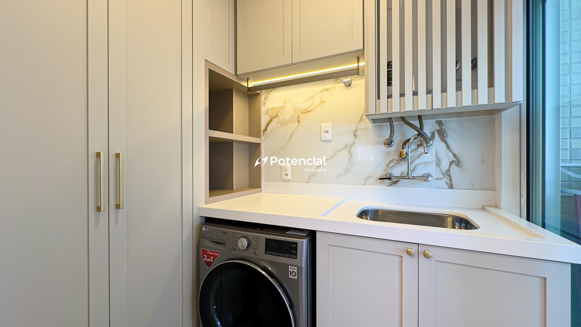 Volo lavenderia Volo lavenderia