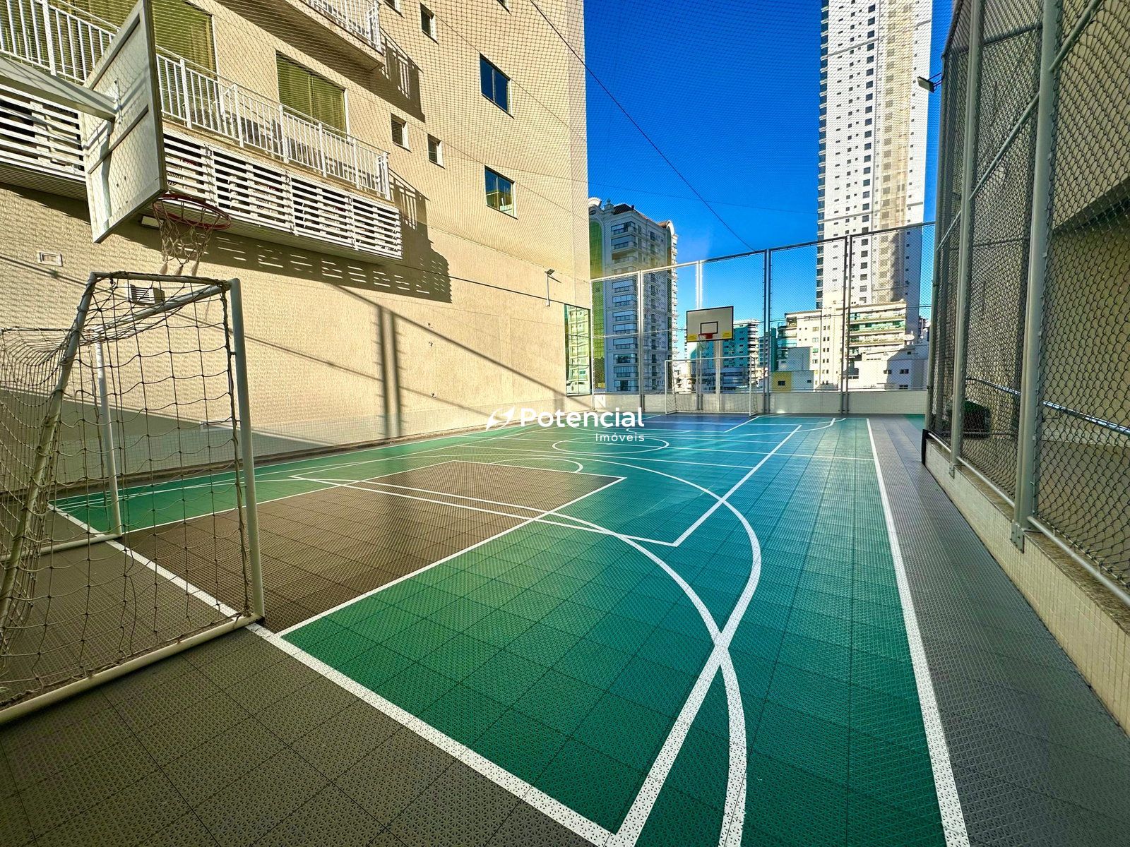 Imagem de Garden Square | 4 Suítes | Meia Praia - Itapema Imagem de Garden Square | 4 Suítes | Meia Praia - Itapema