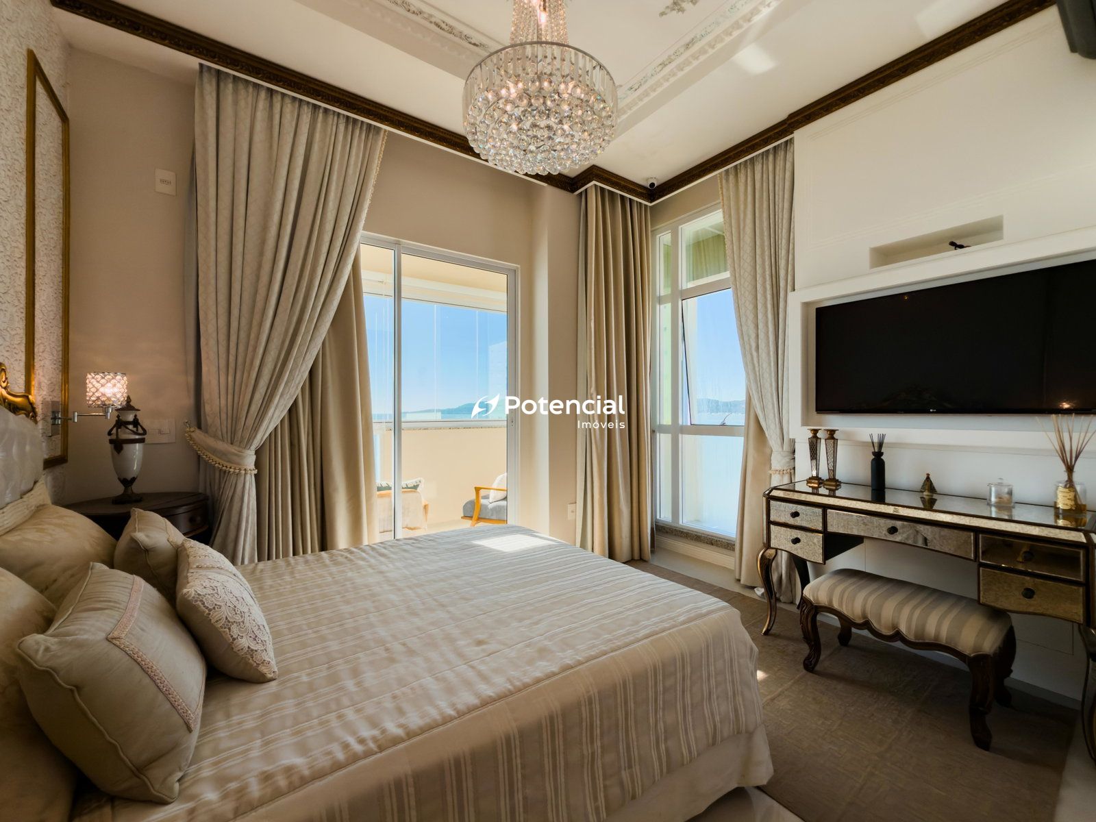 Imagem de Villa Provence | 4 suítes | Meia Praia - Itapema Imagem de Villa Provence | 4 suítes | Meia Praia - Itapema