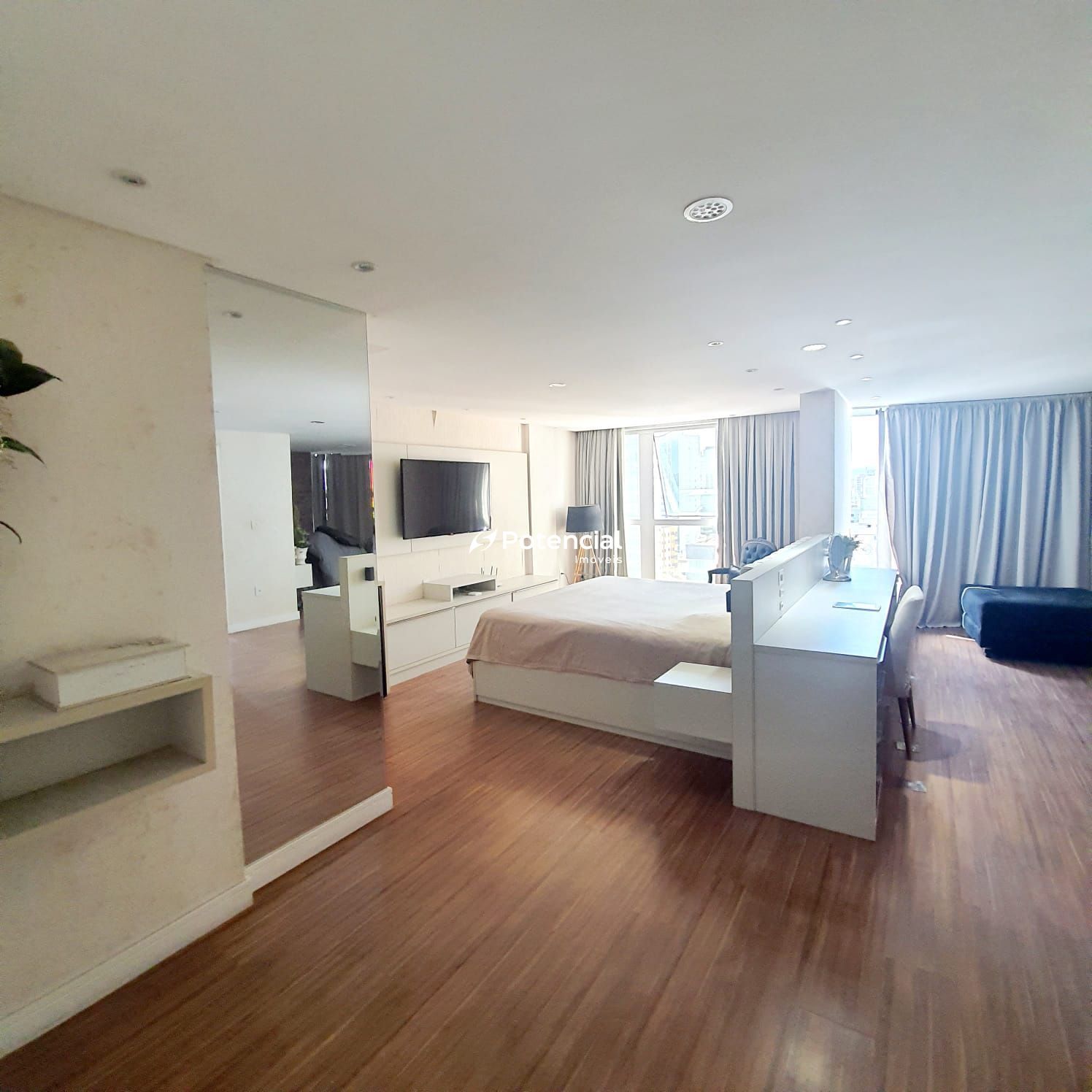 Imagem de COBERTURA DUPLEX NO RESIDENCIAL CANDIDO PORTINARI MEIA PRAIA - ITAPEMA/SC Imagem de COBERTURA DUPLEX NO RESIDENCIAL CANDIDO PORTINARI MEIA PRAIA - ITAPEMA/SC