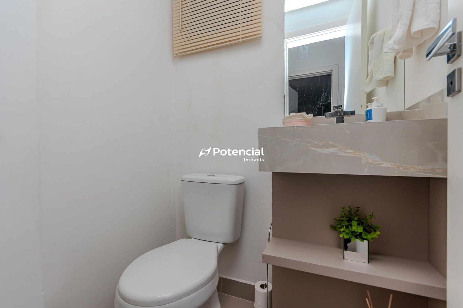 Imagem de Munique Residence I 03 suítes I Meia Praia - Itapema Imagem de Munique Residence I 03 suítes I Meia Praia - Itapema