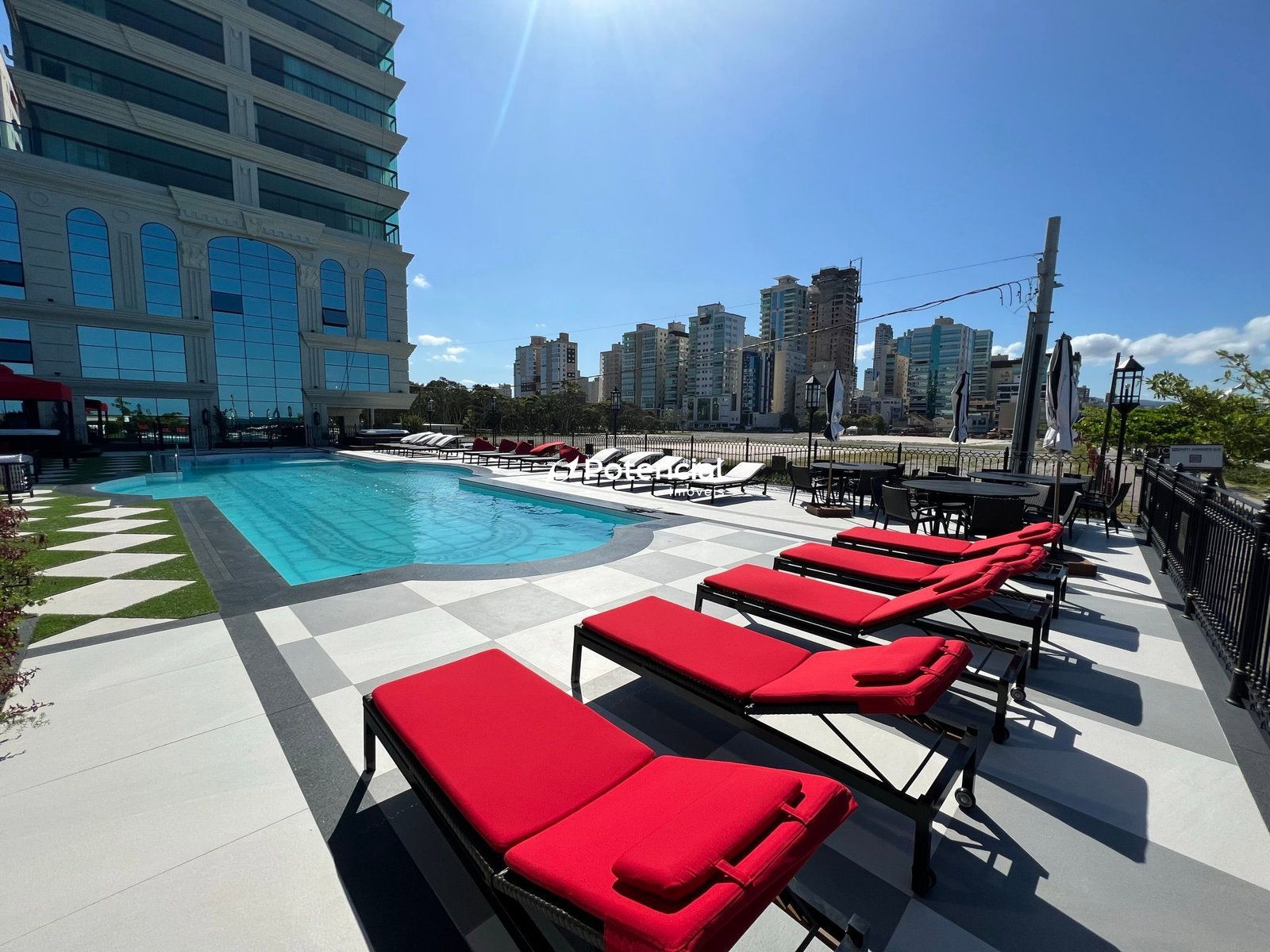 Imagem de Cartier Residence | 4 Suítes | Meia Praia - Itapema Imagem de Cartier Residence | 4 Suítes | Meia Praia - Itapema