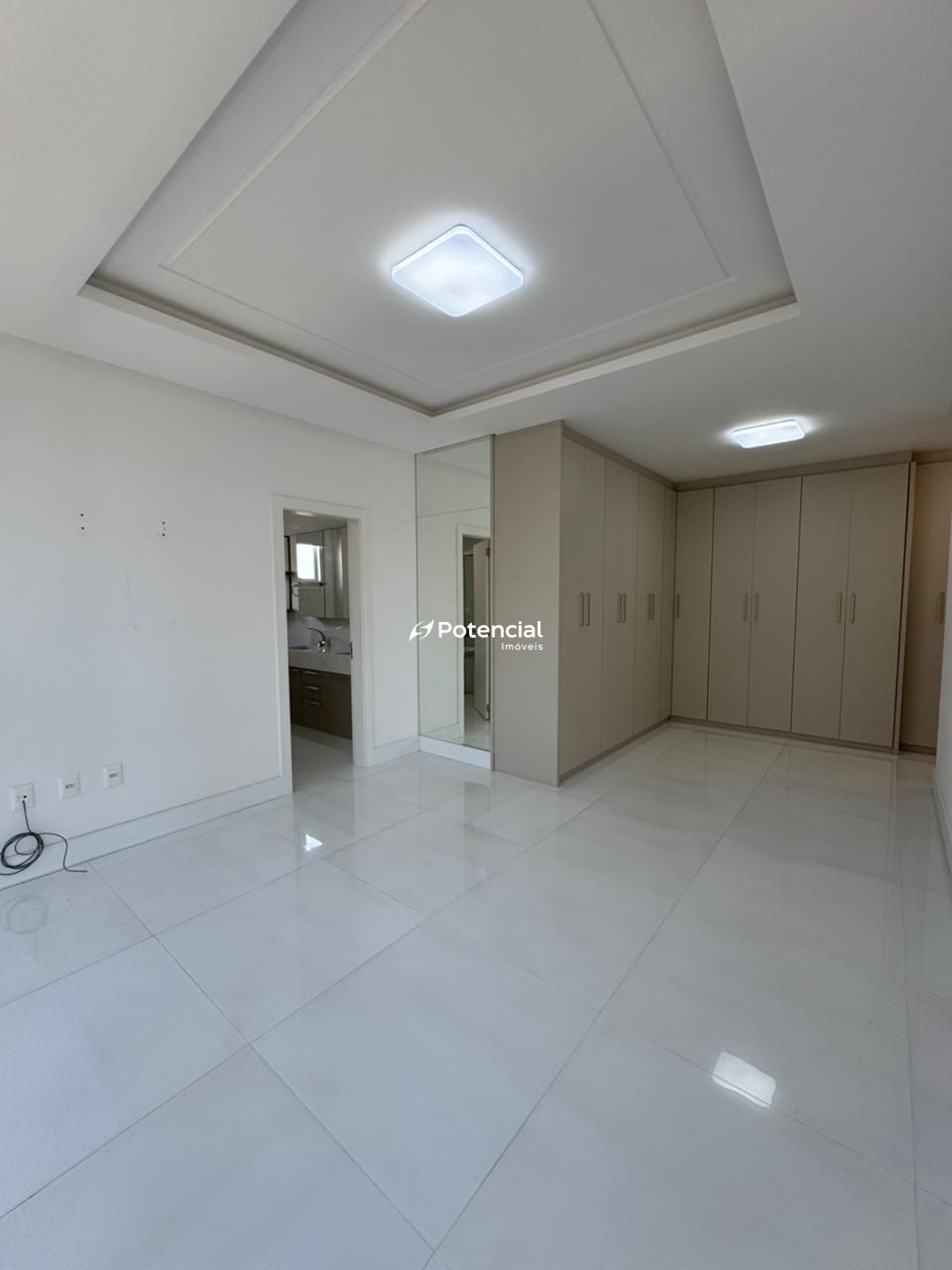 Imagem de Mariana Palace Residence | 4 suítes | Meia Praia - Itapema Imagem de Mariana Palace Residence | 4 suítes | Meia Praia - Itapema