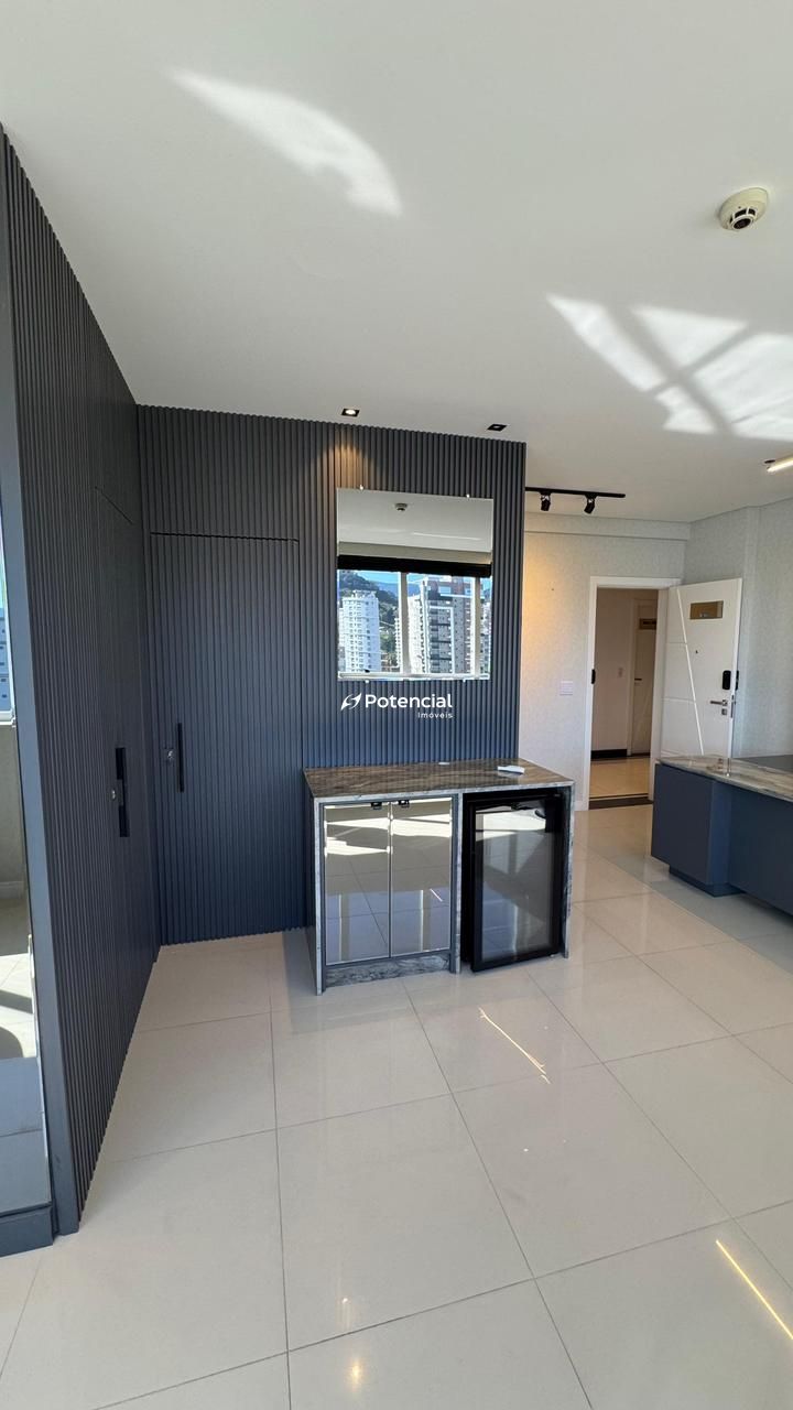 Imagem de Sala Comercial | 1 vaga de garagem | Meia Praia - Itapema Imagem de Sala Comercial | 1 vaga de garagem | Meia Praia - Itapema