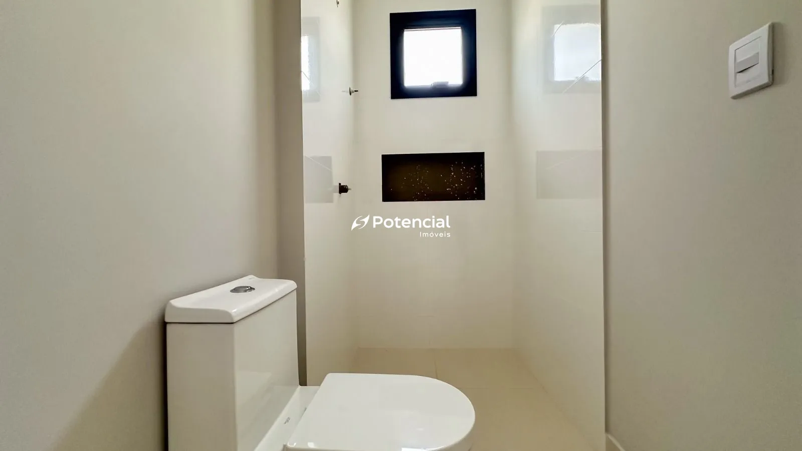 Imagem de Paramount Tower | 4 Suítes | Meia Praia - Itapema Imagem de Paramount Tower | 4 Suítes | Meia Praia - Itapema
