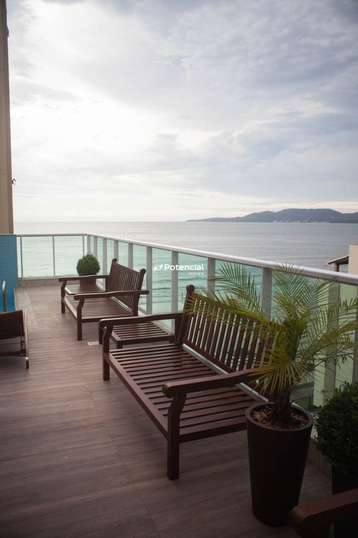 Vista do Lazer Externo Vista do Lazer Externo