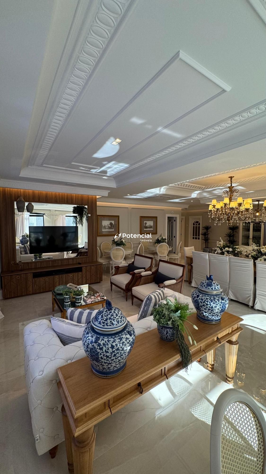 Imagem de Belíssimo | 4 suítes | Meia Praia - Itapema Imagem de Belíssimo | 4 suítes | Meia Praia - Itapema