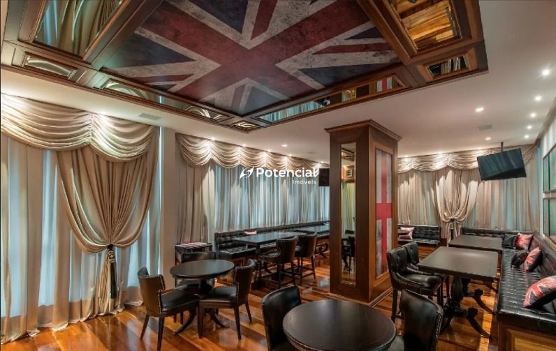 Bar inglês decorado l La Lumiere Residence Bar inglês decorado l La Lumiere Residence