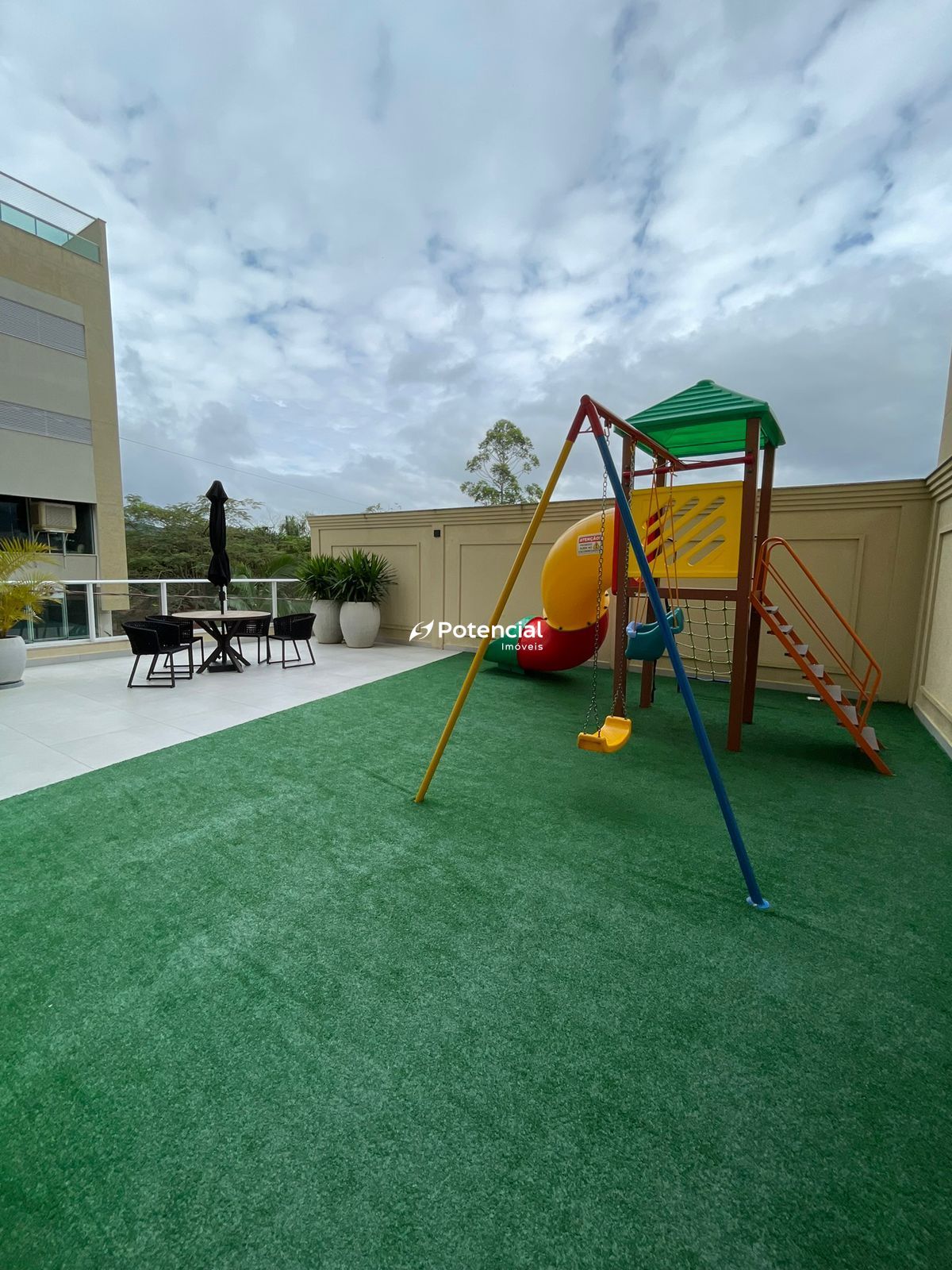 Playground - Chateau Saint Michel Playground - Chateau Saint Michel