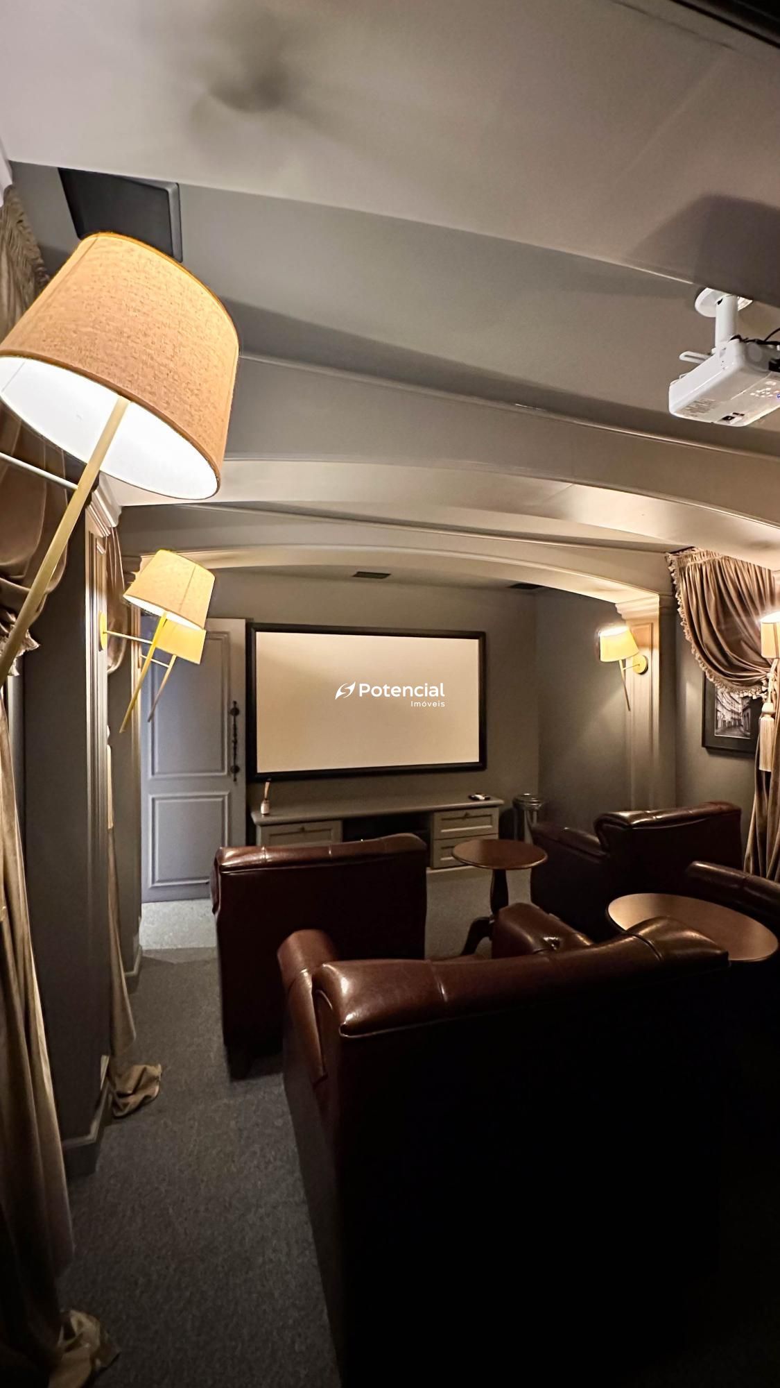 Cinema - Invictus Cinema - Invictus