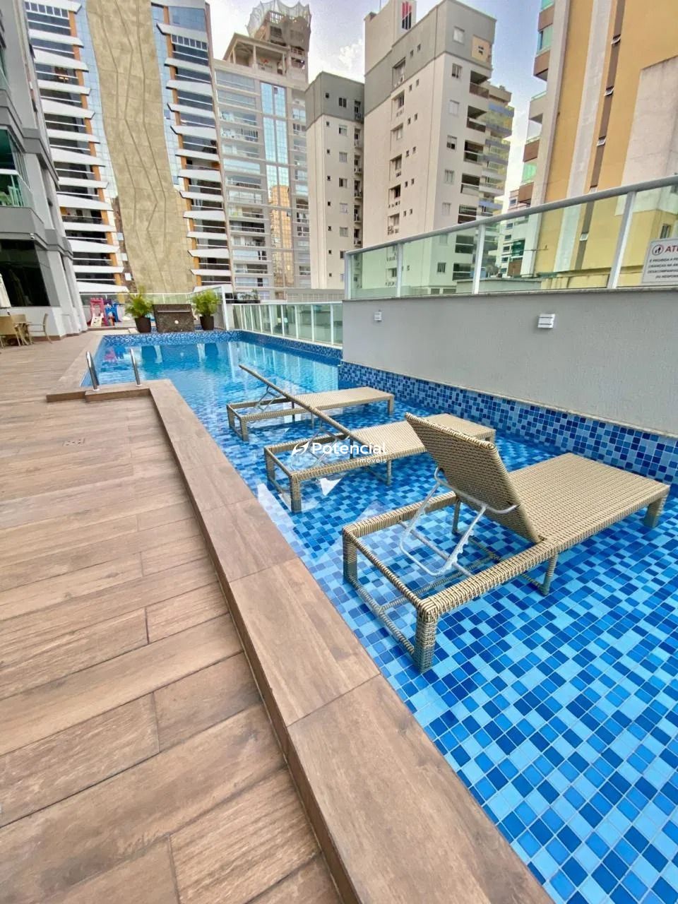 Piscina | Empreendimento Cannes Residence Piscina | Empreendimento Cannes Residence