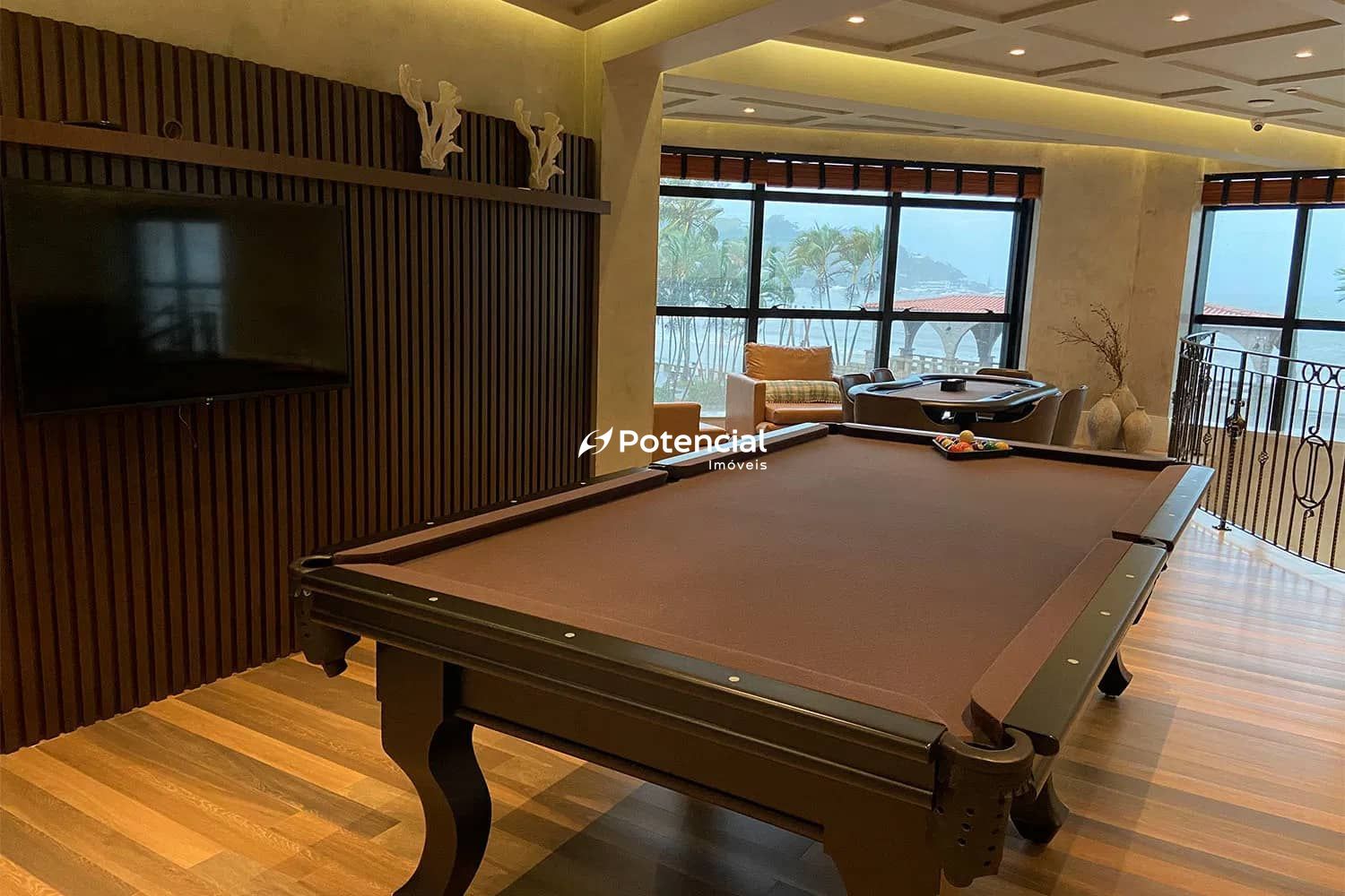Mesa de Bilhar, sala de jogos | Infinity Club Residence Mesa de Bilhar, sala de jogos | Infinity Club Residence