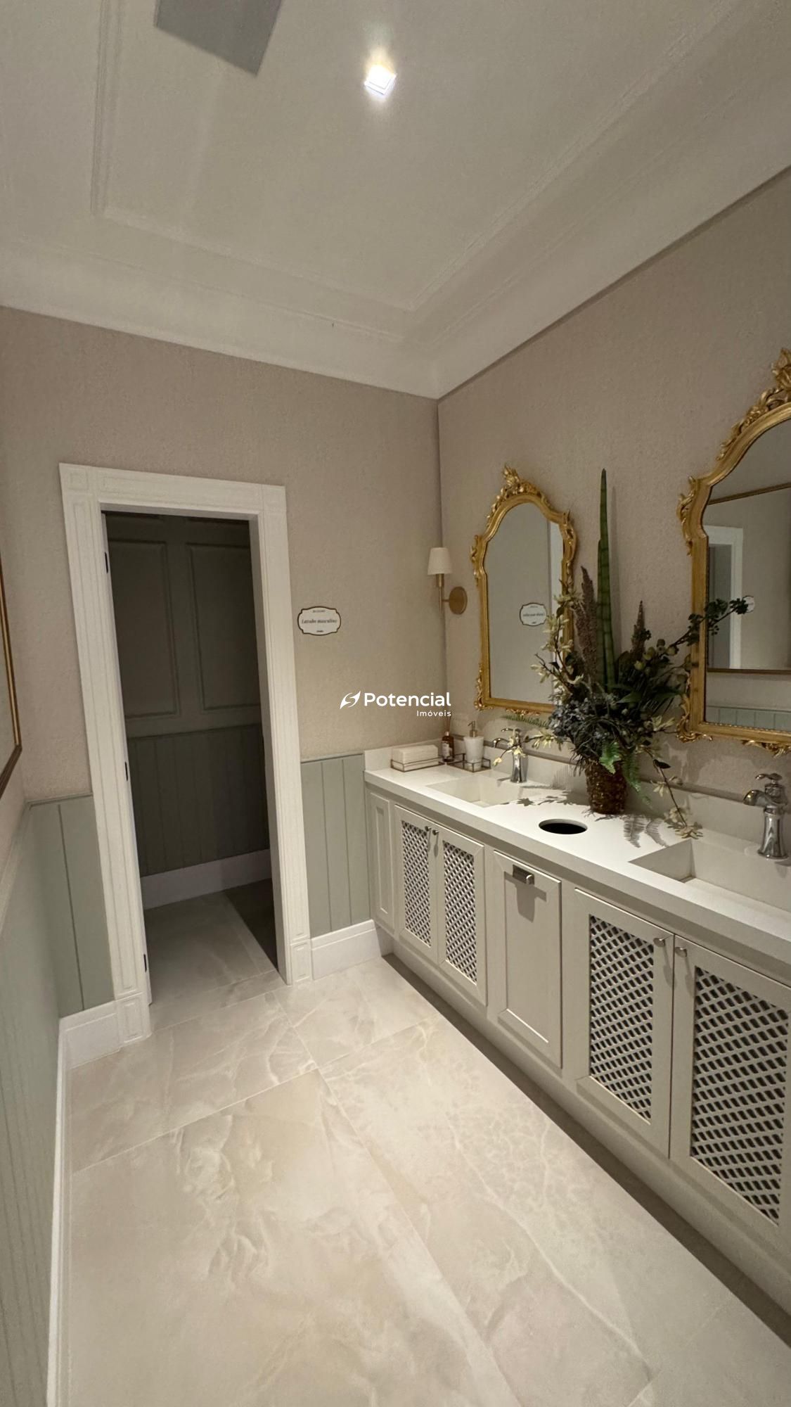 Imagem de Belíssimo | 4 suítes | Meia Praia - Itapema Imagem de Belíssimo | 4 suítes | Meia Praia - Itapema