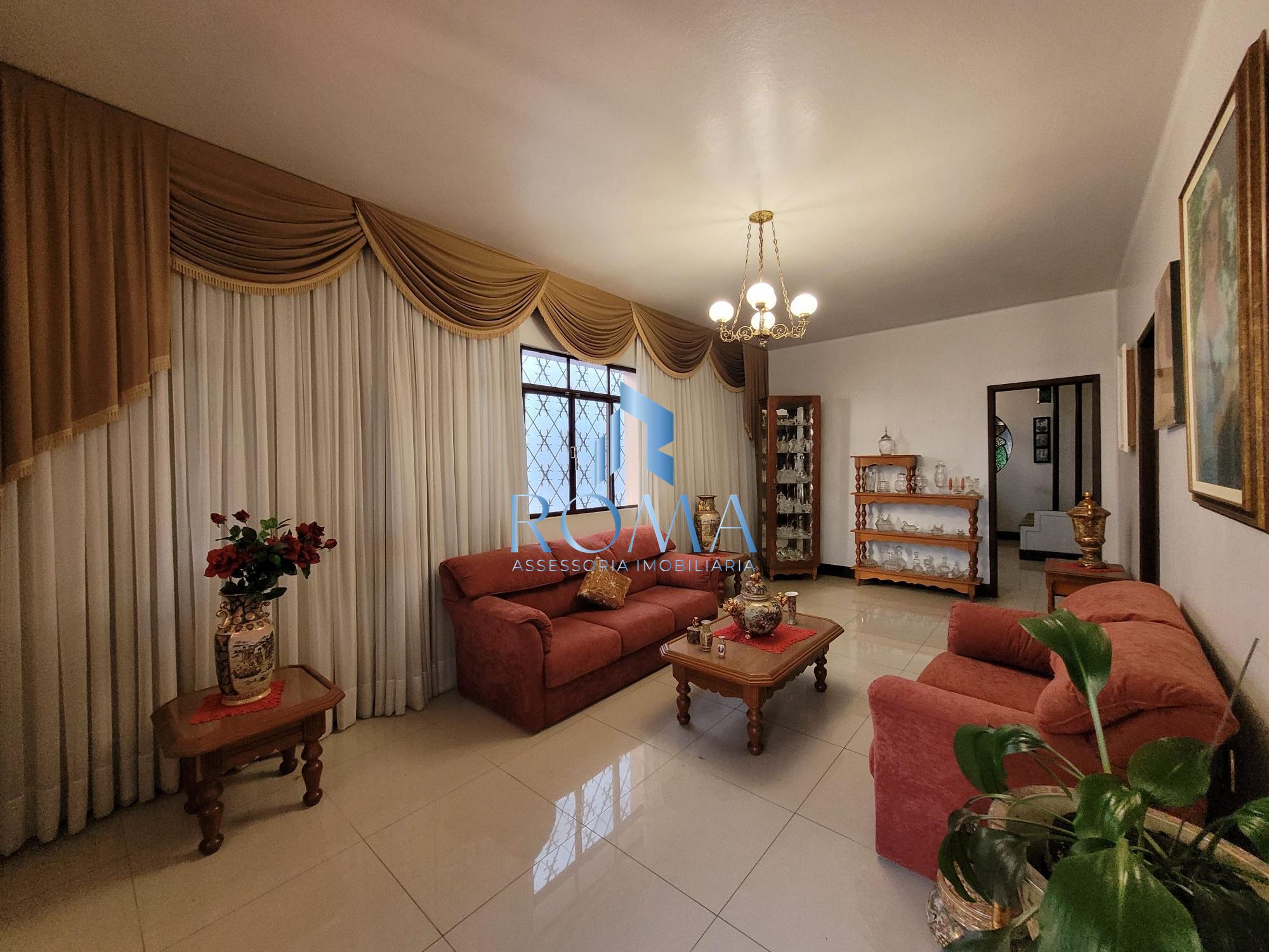 Casa, 4 quartos, 226 m² - Foto 3