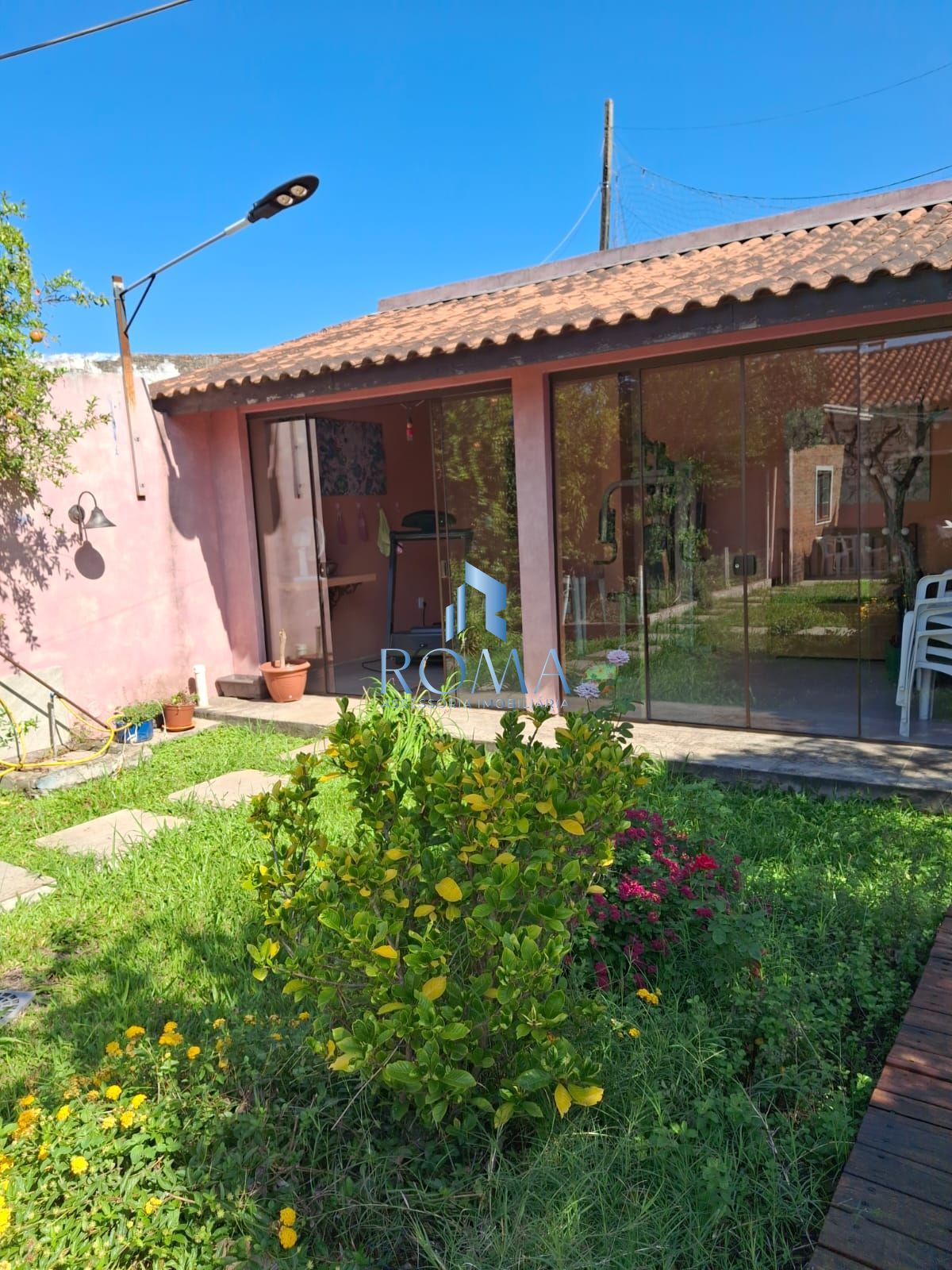 Casa, 3 quartos, 251 m² - Foto 2