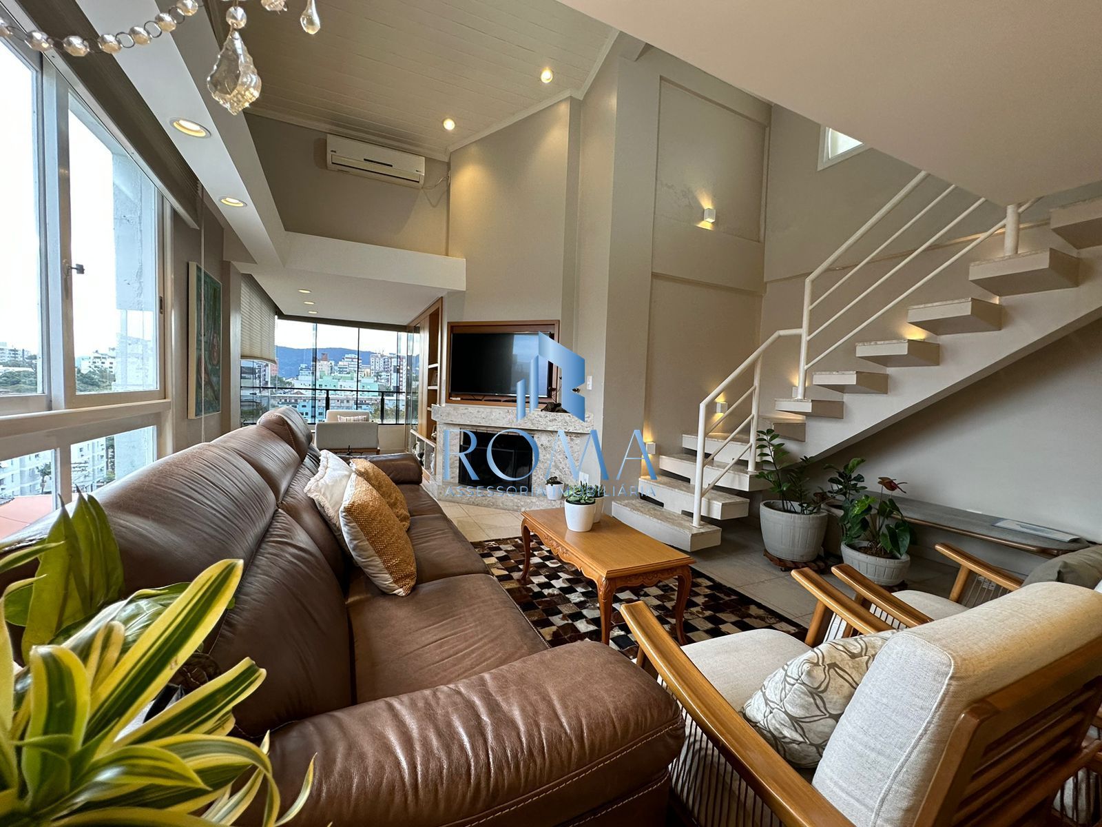 Cobertura, 3 quartos, 272 m² - Foto 1