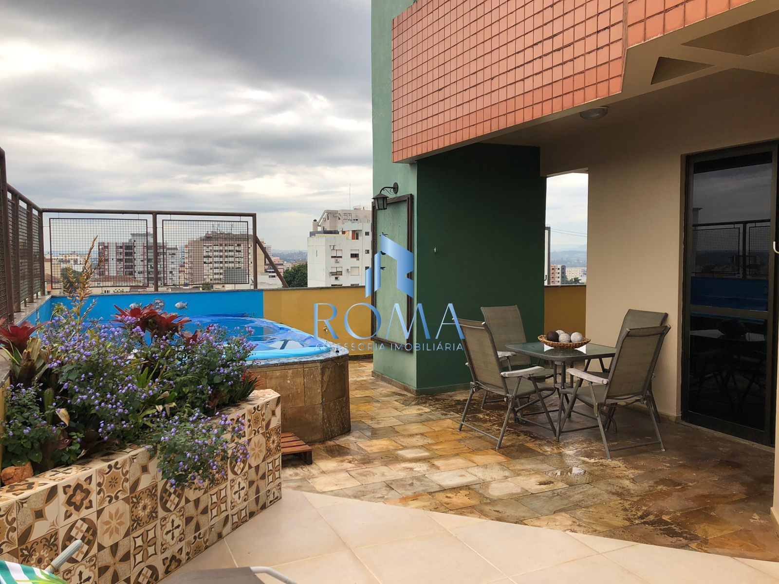 Cobertura, 3 quartos, 261 m² - Foto 2